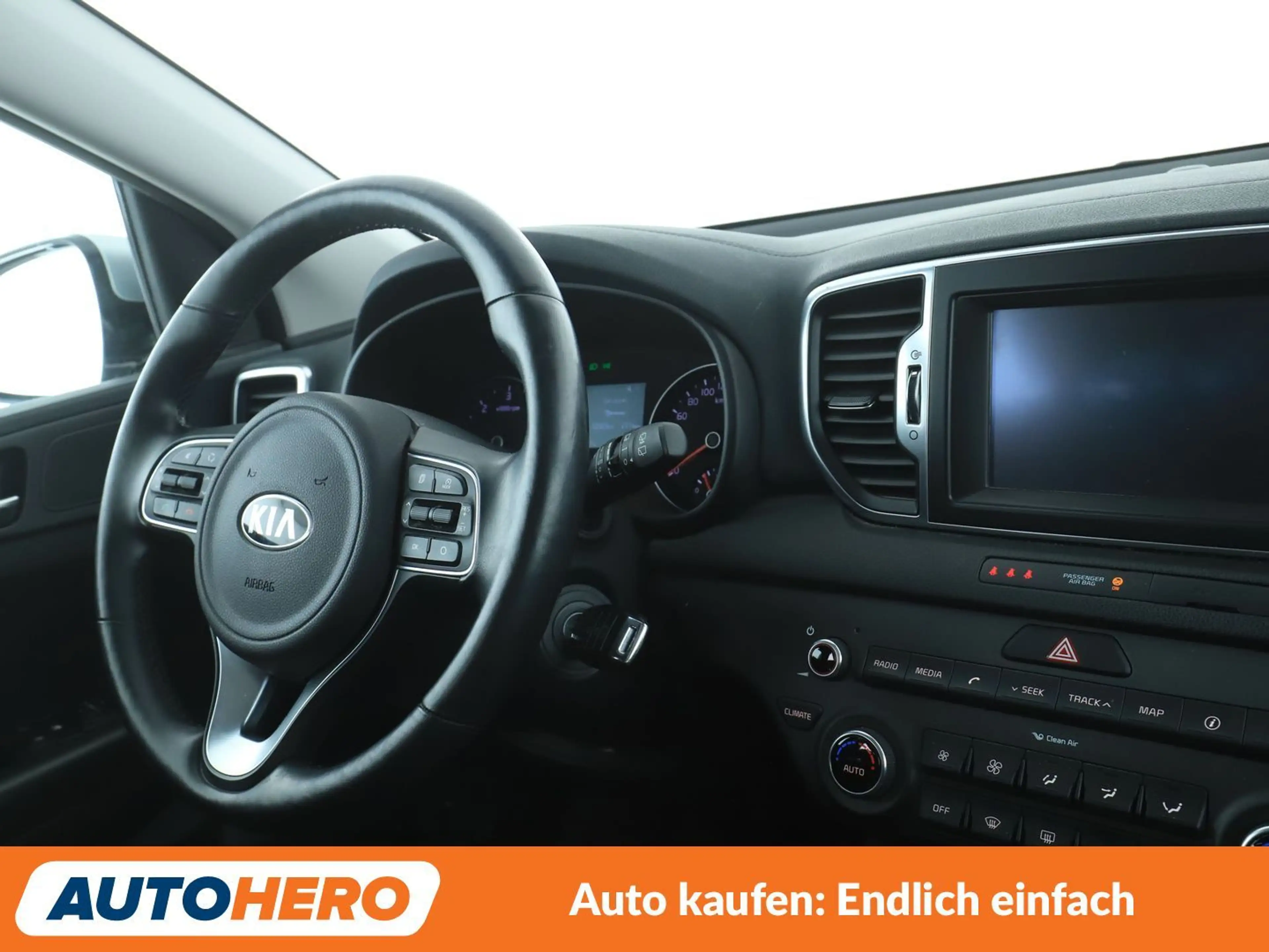 Kia Sportage 2.0 CRDi Vision 2WD*NAVI*TEMPO*CAM*PDC*SHZ* — photo 13