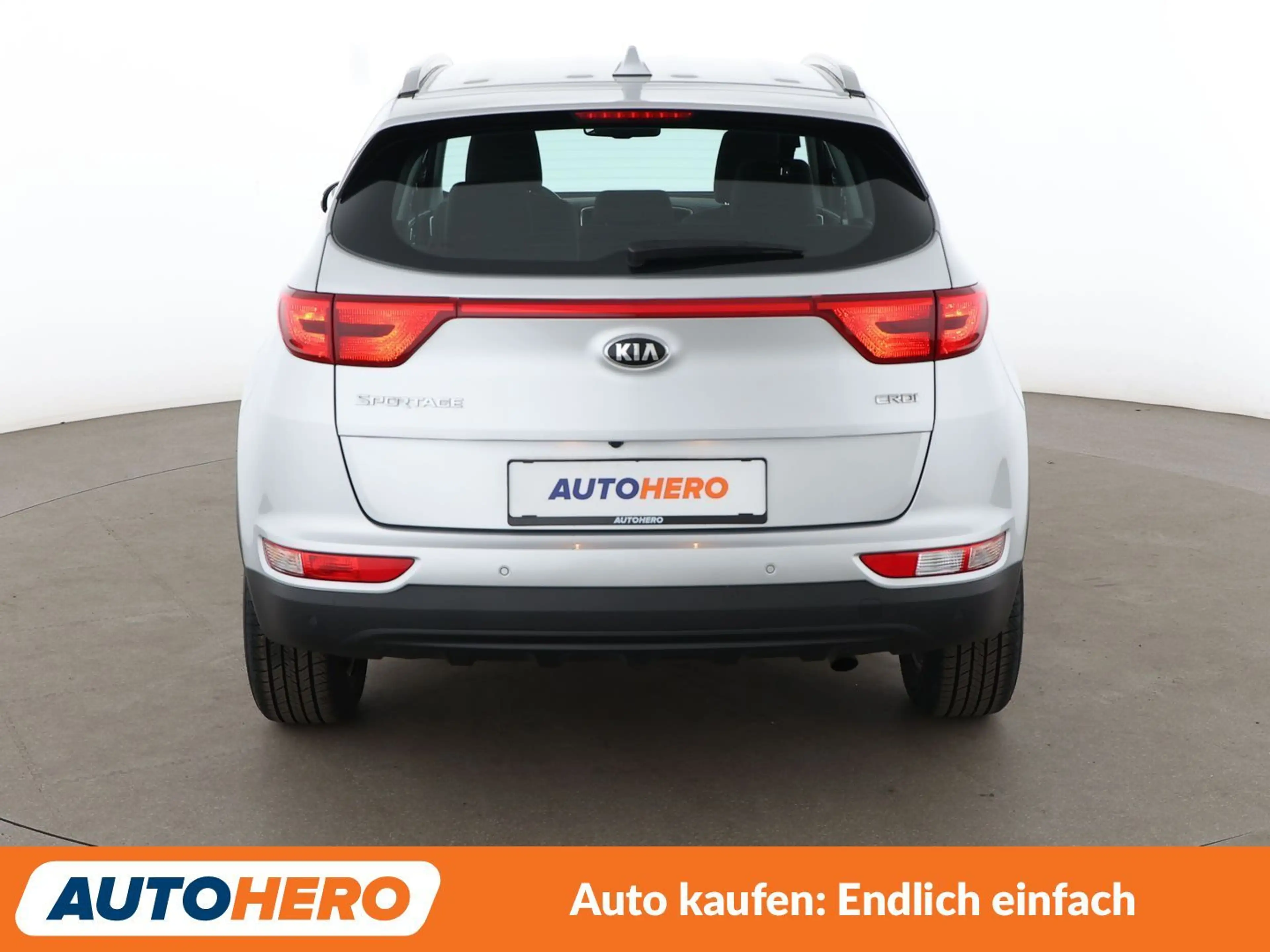 Kia Sportage 2.0 CRDi Vision 2WD*NAVI*TEMPO*CAM*PDC*SHZ* — photo 5