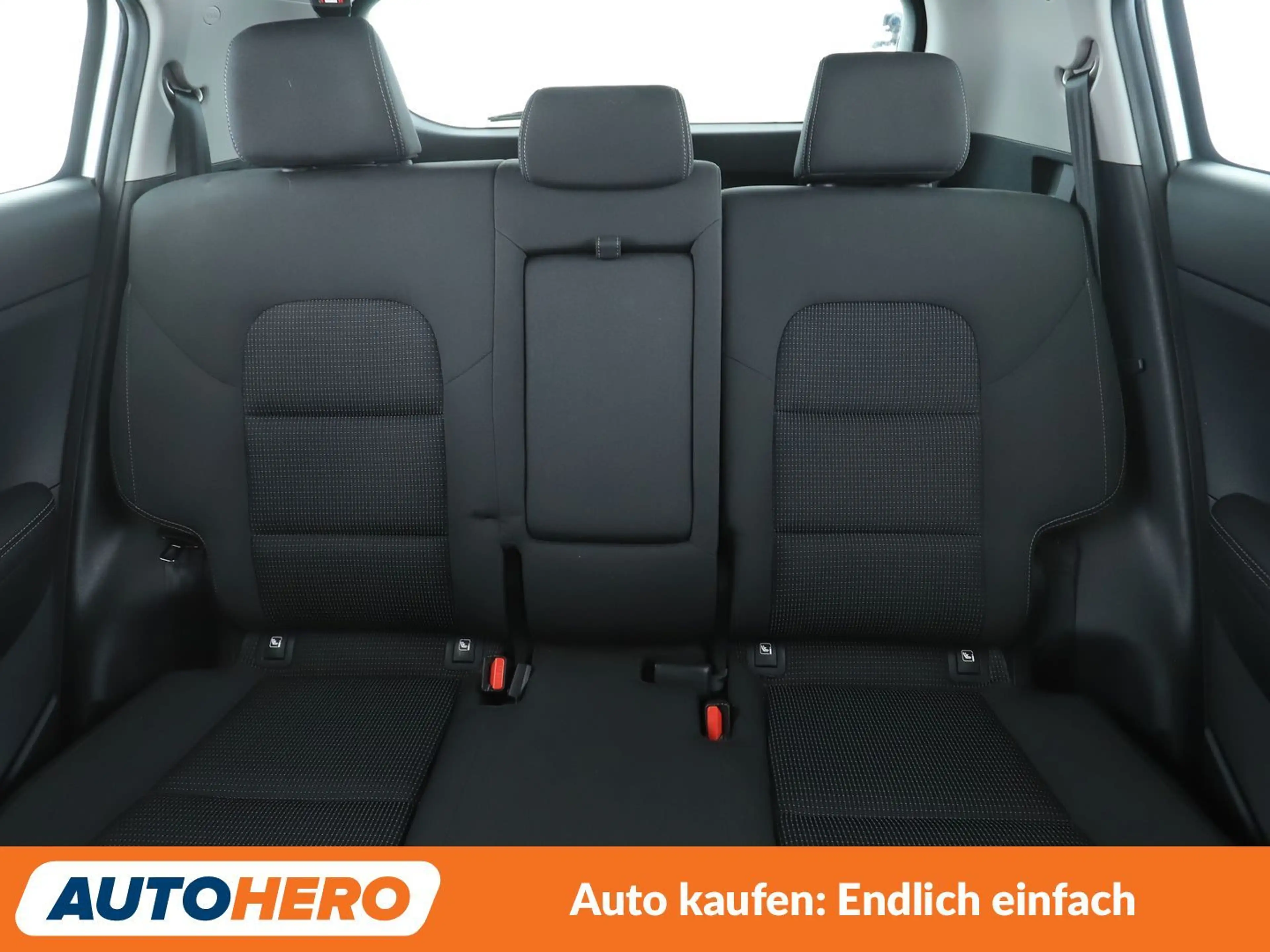 Kia Sportage 2.0 CRDi Vision 2WD*NAVI*TEMPO*CAM*PDC*SHZ* — photo 15