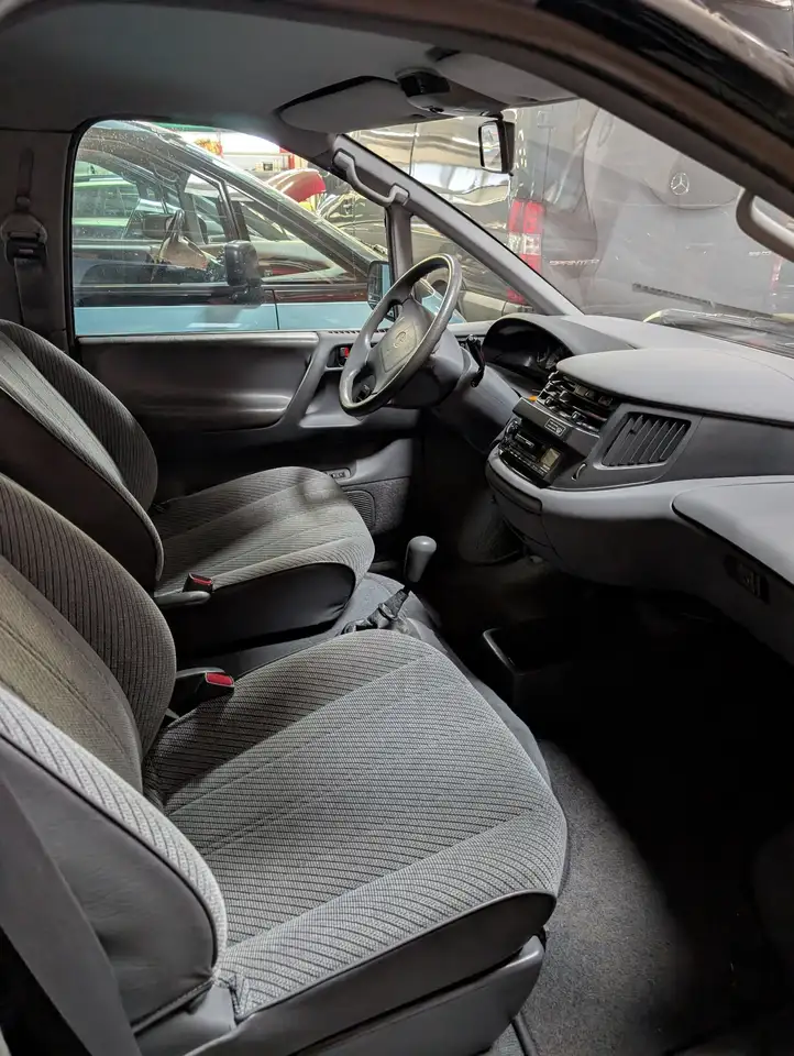 Toyota Previa 2,4 GL 16V, foto 7