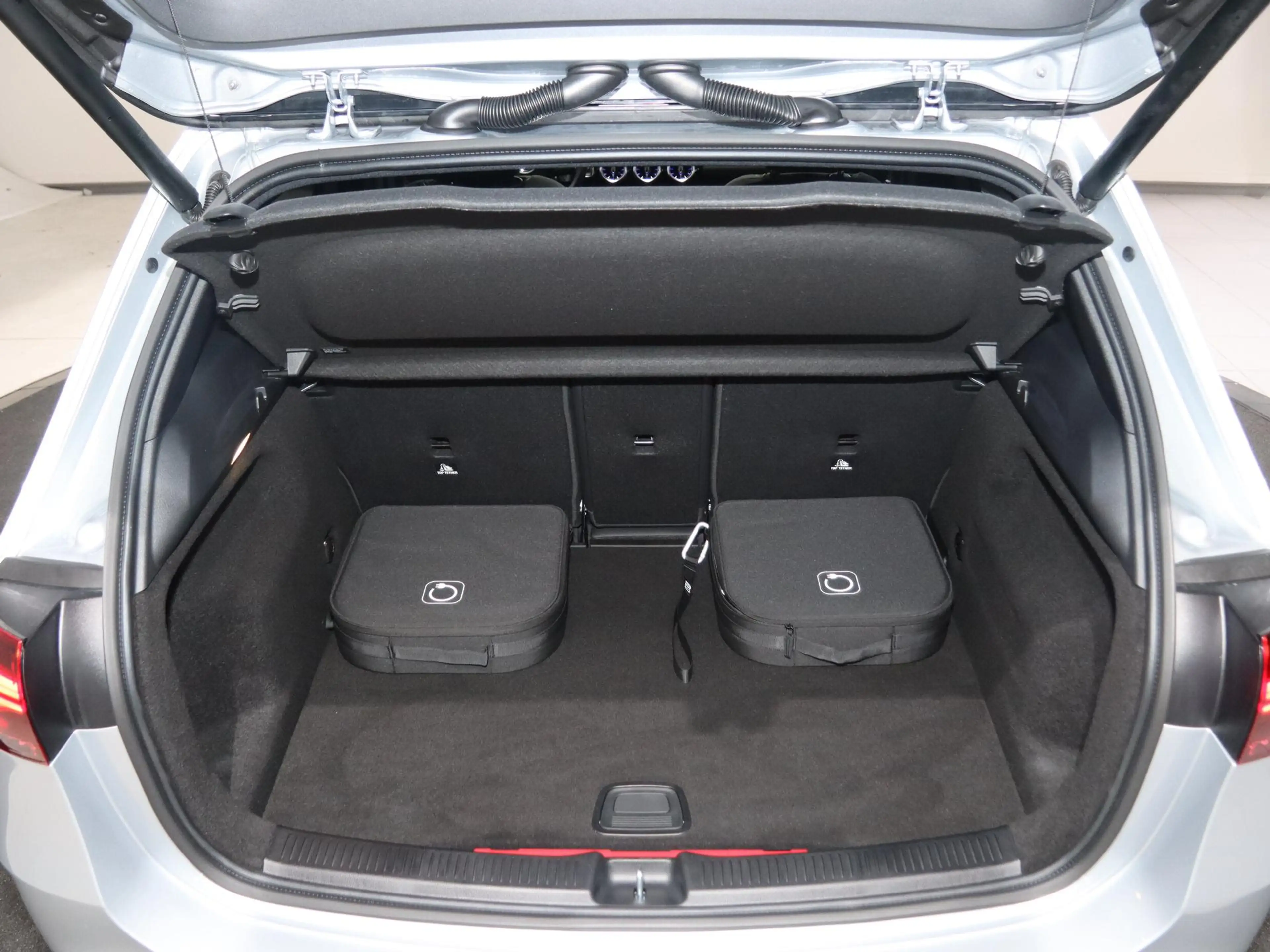 Mercedes-Benz B 250 250e Business Solution AMG | Panoramaschuifdak | N — photo 11