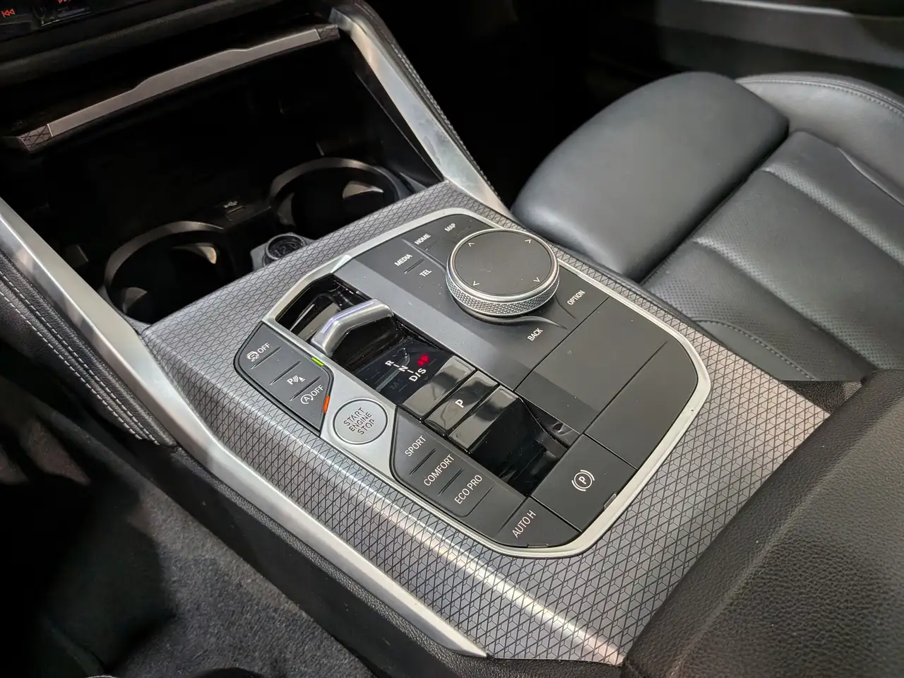 BMW 4 Series снимка BMW 4 Series