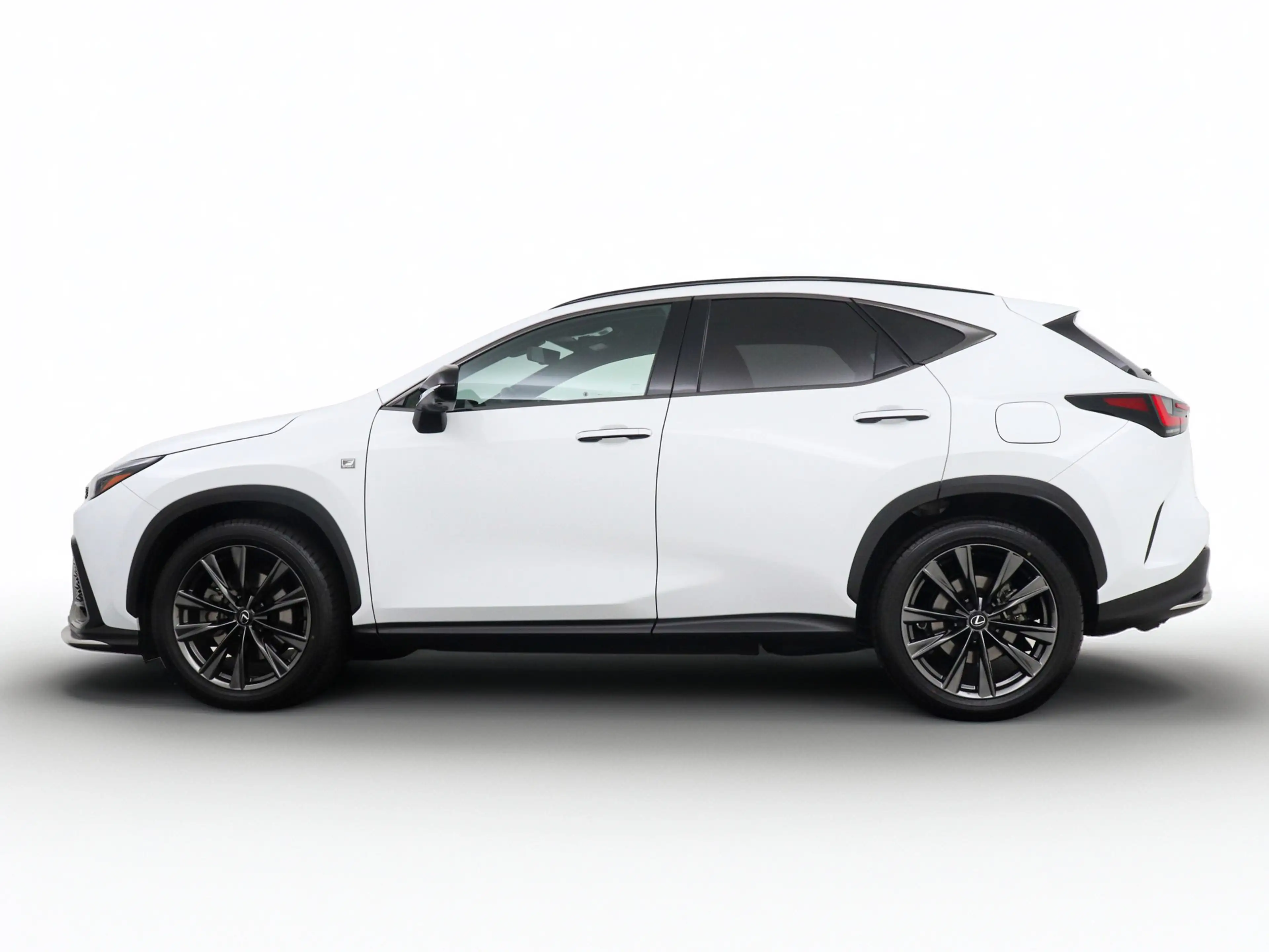Lexus NX 450h+ AWD F SPORT Line — photo 3