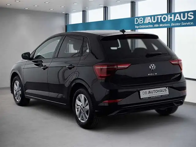 Volkswagen Polo view 6