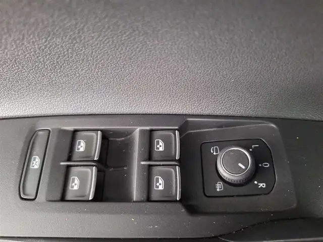 Volkswagen Polo view 15
