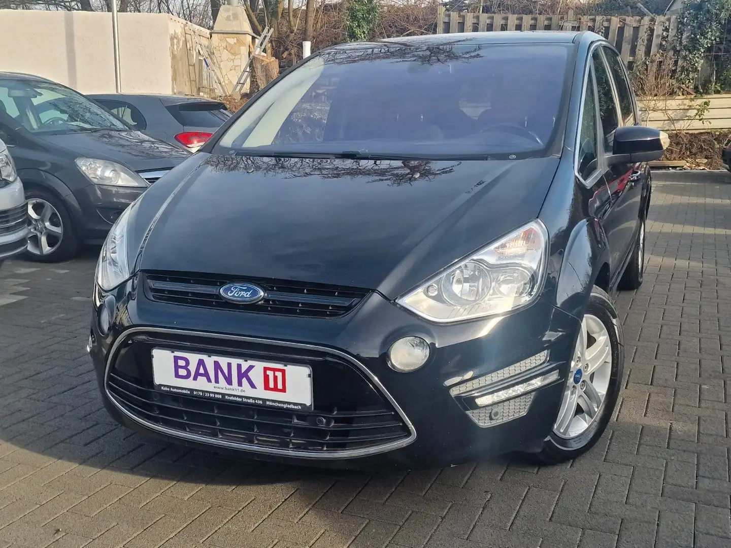 Ford S-Max Titanium -PDC/AHK/Garantie- Negro - 1