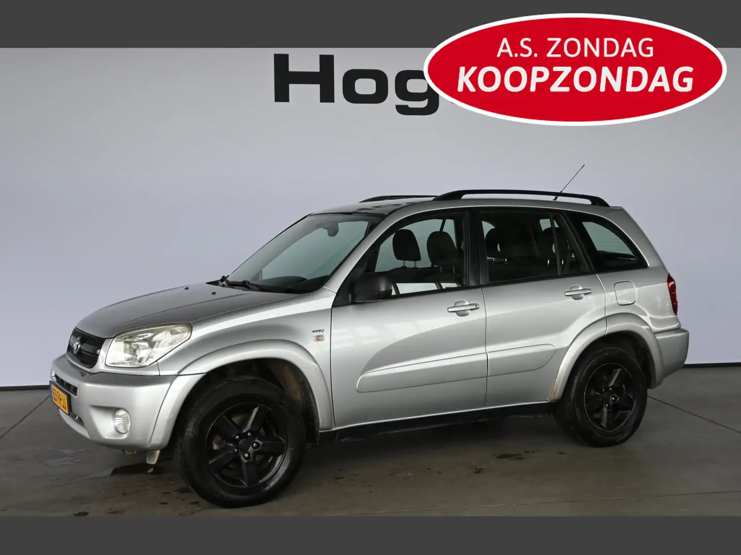 Toyota RAV 4 2.0-16V VVT-i Sol Clima Cruise Control 4X4 Trekhaa Grijs - 1