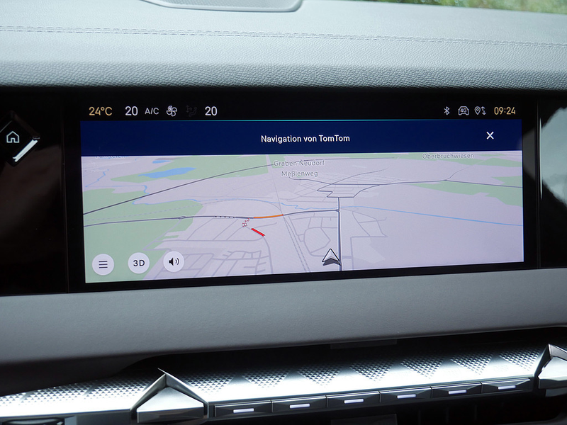 DS Automobiles DS 4 E-TENSE 225 La Premiere MATRIX-LED 360° — photo 12