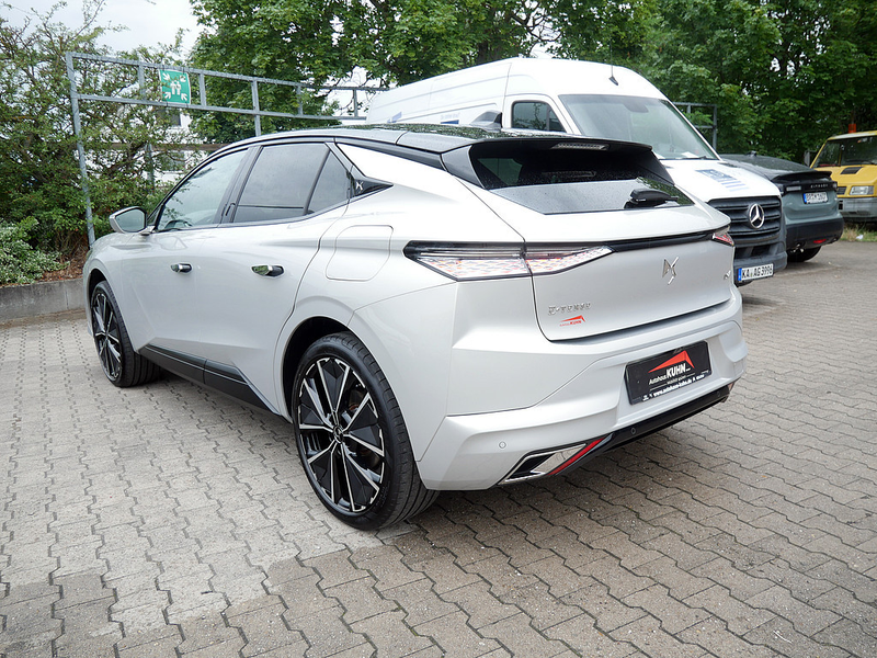 DS Automobiles DS 4 E-TENSE 225 La Premiere MATRIX-LED 360° — photo 4
