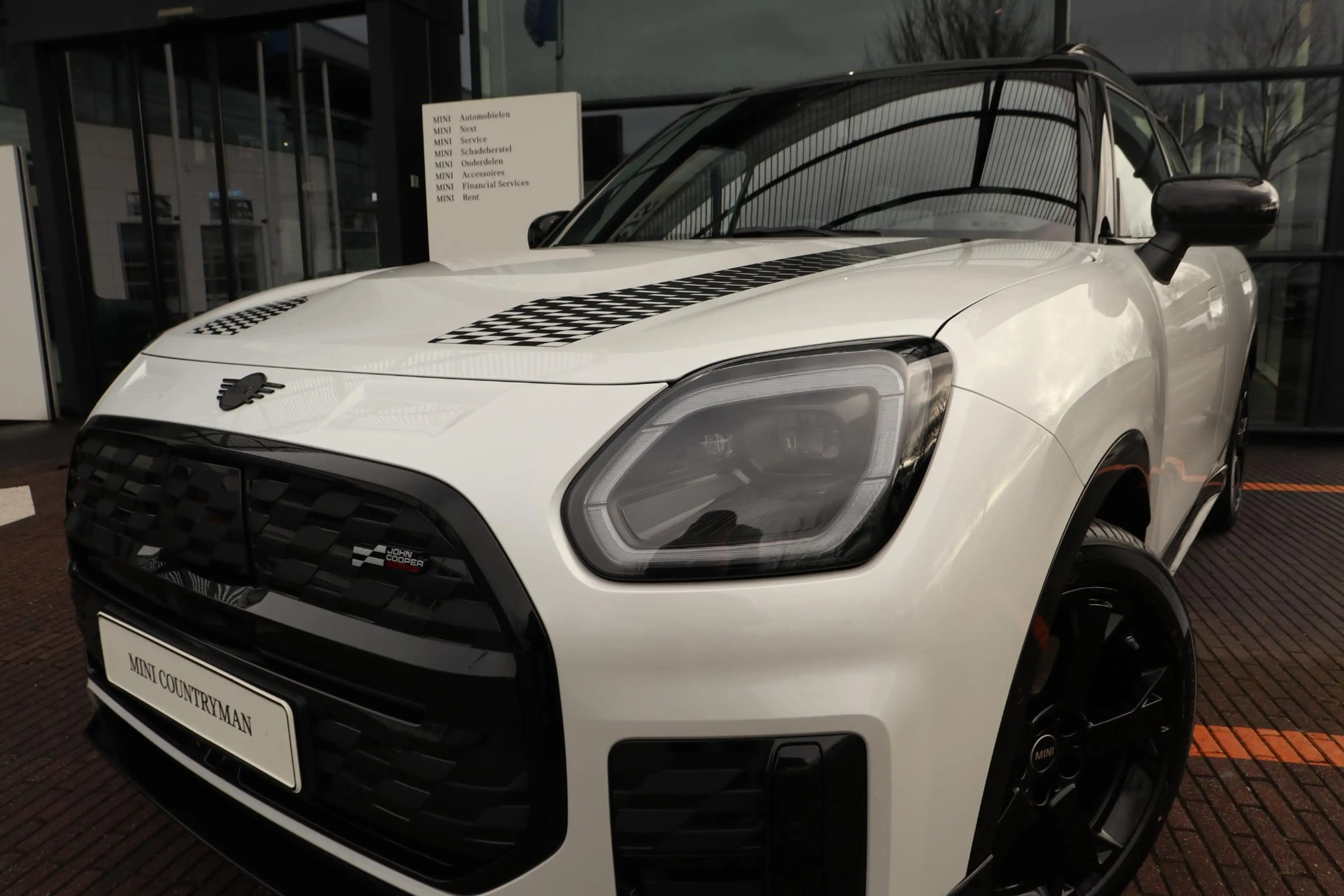 MINI Countryman E John Cooper Works Uitvoering | Pakket M | Harman K — photo 8