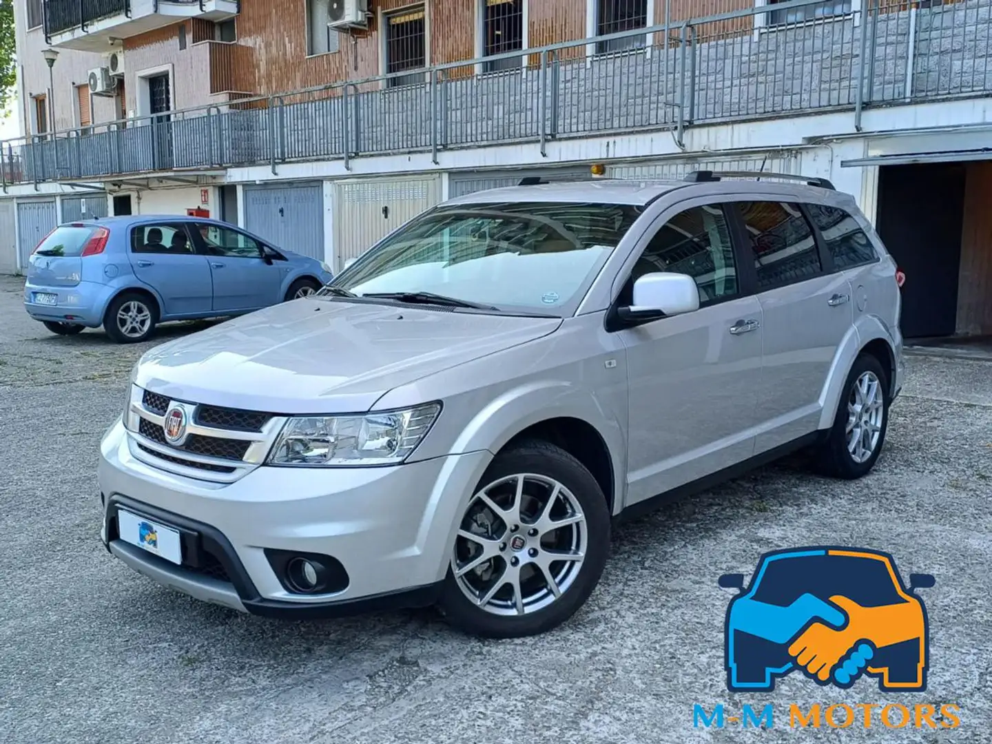 Fiat Freemont 2.0 Mjt 170 CV 4x4 aut. Lounge Grau - 1