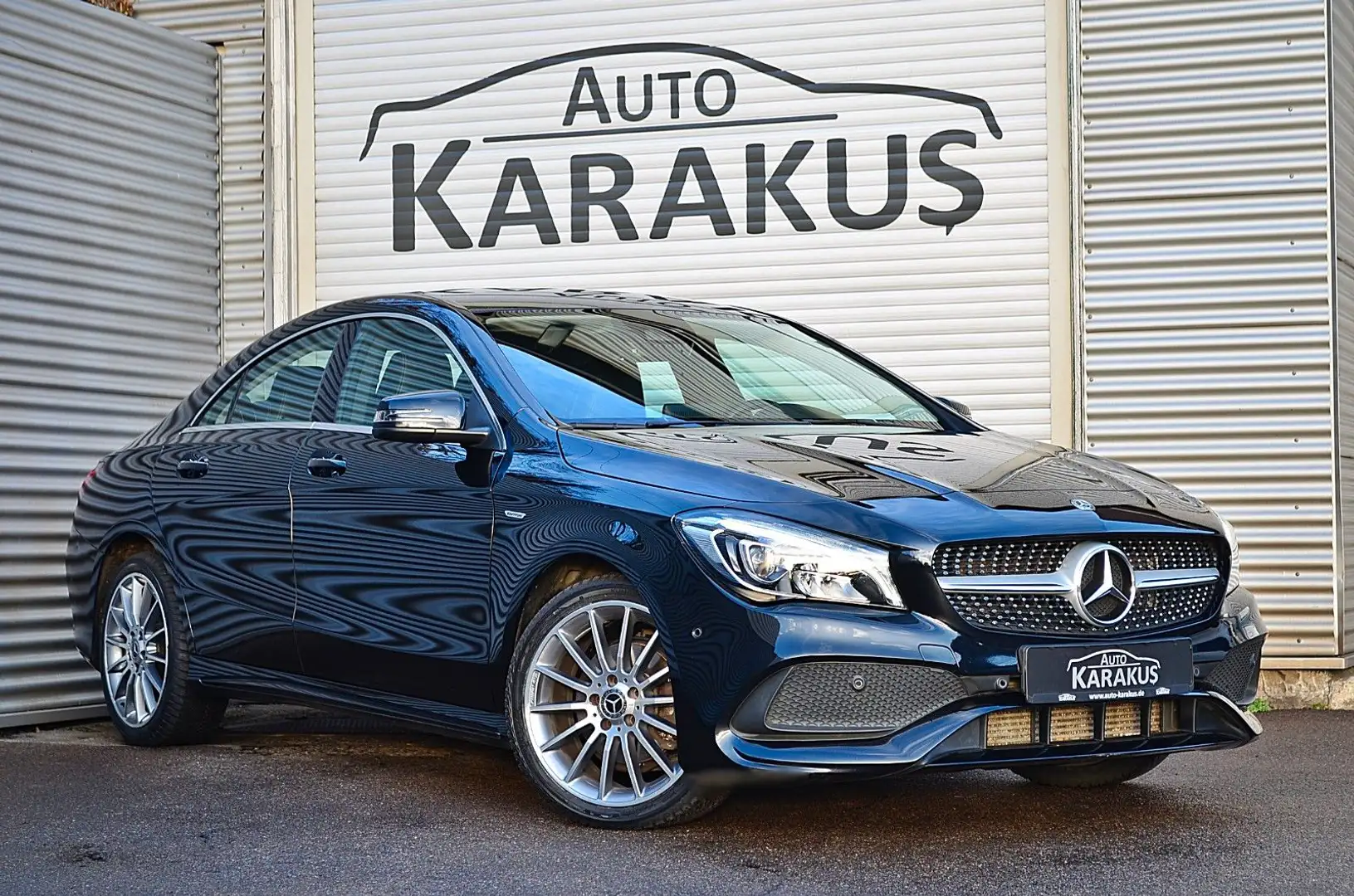 Mercedes-Benz CLA 200 d AMG line Edition "NAVI/LEDER/R.KAM/KEY" Schwarz - 1