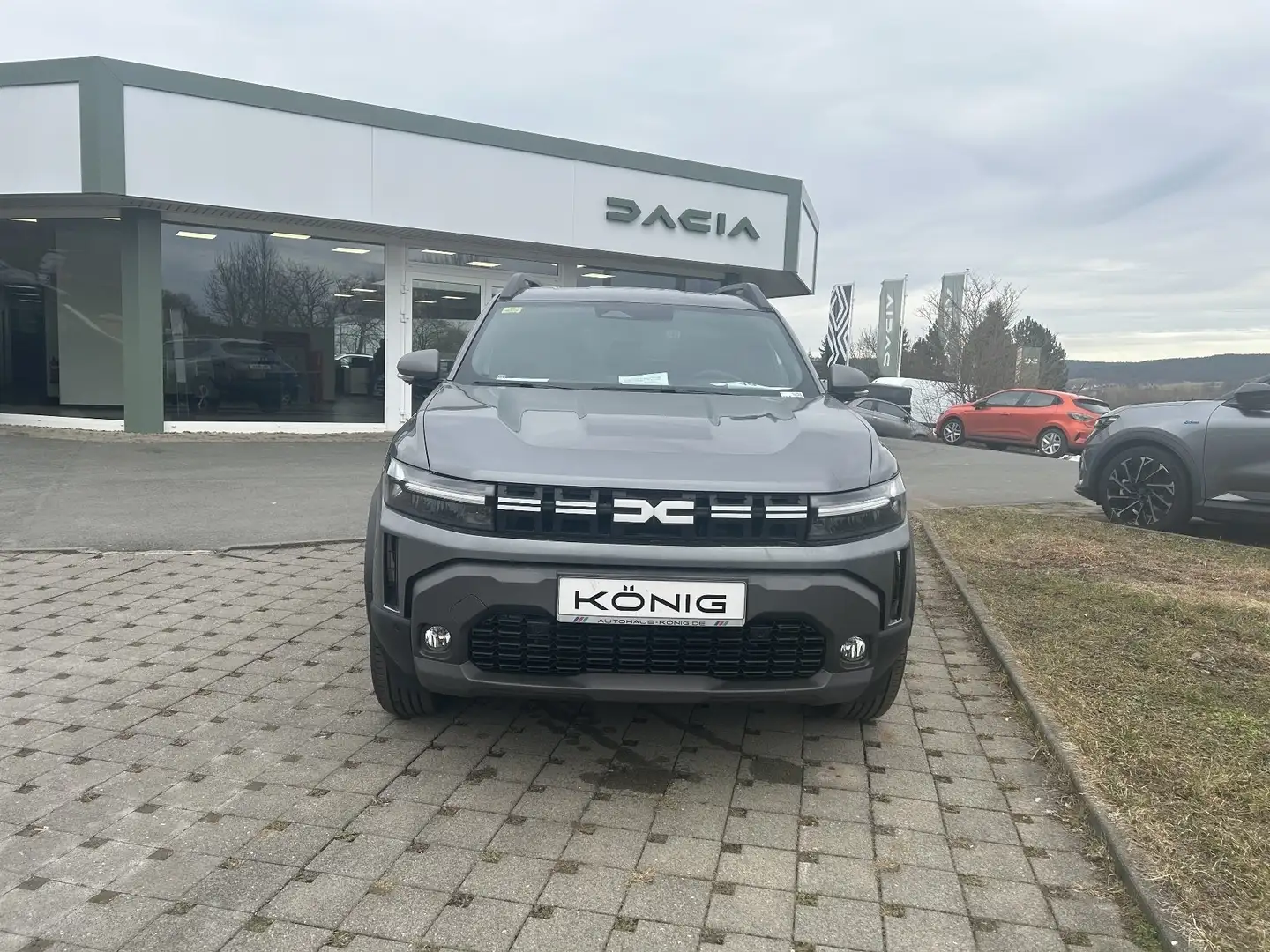 Dacia Duster Journey TCe 130 Grau - 2