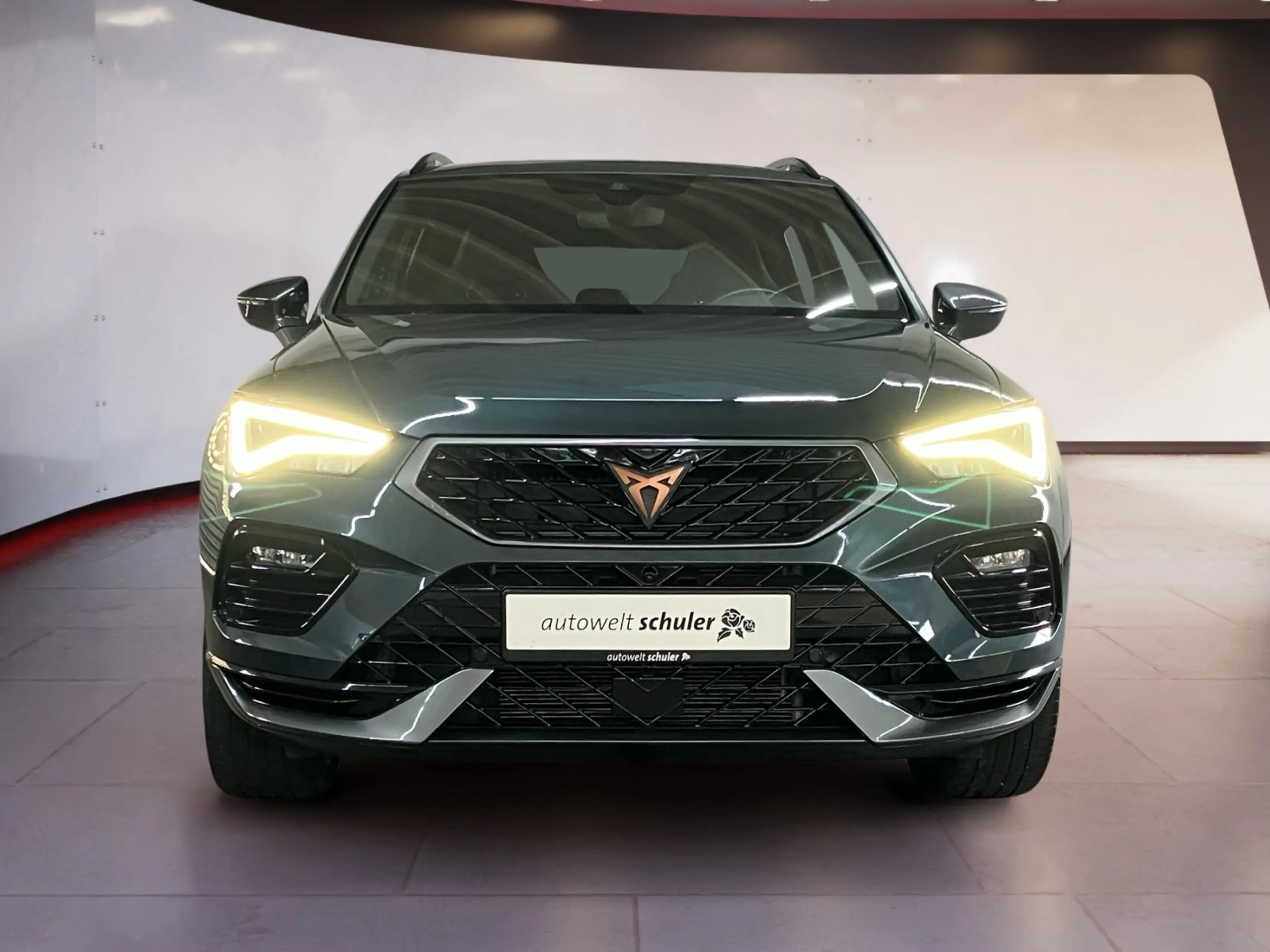 CUPRA Ateca 2.0 TSI DSG VZ AHK Pano LED Kamera — photo 6