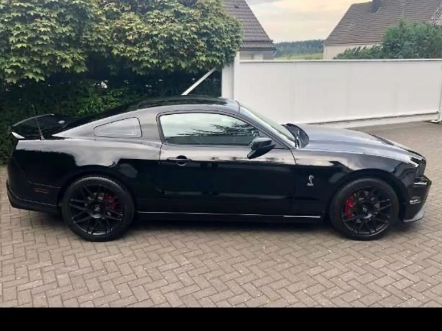 Ford Mustang Shelby GT 500 Black - 2