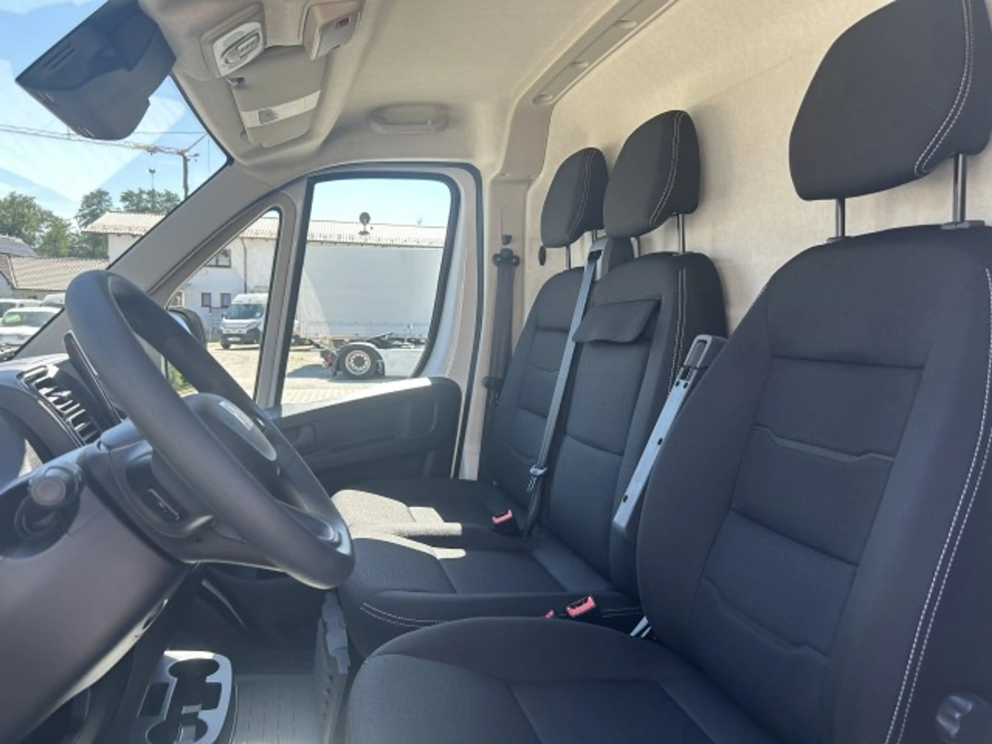 Fiat Ducato KASTENWAGEN MAXI 35 L3H2 140 MT — photo 20