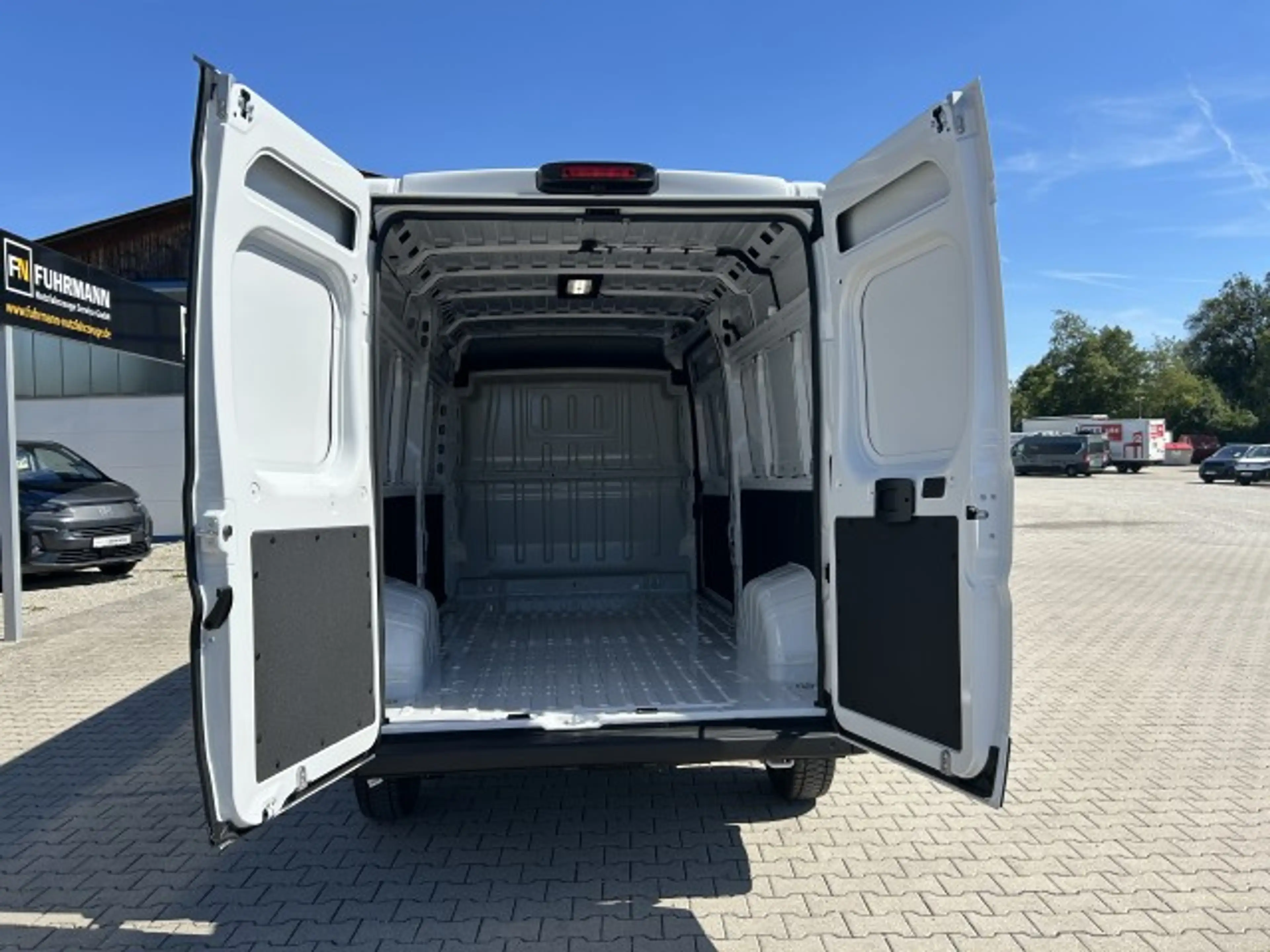 Fiat Ducato KASTENWAGEN MAXI 35 L3H2 140 MT — photo 6