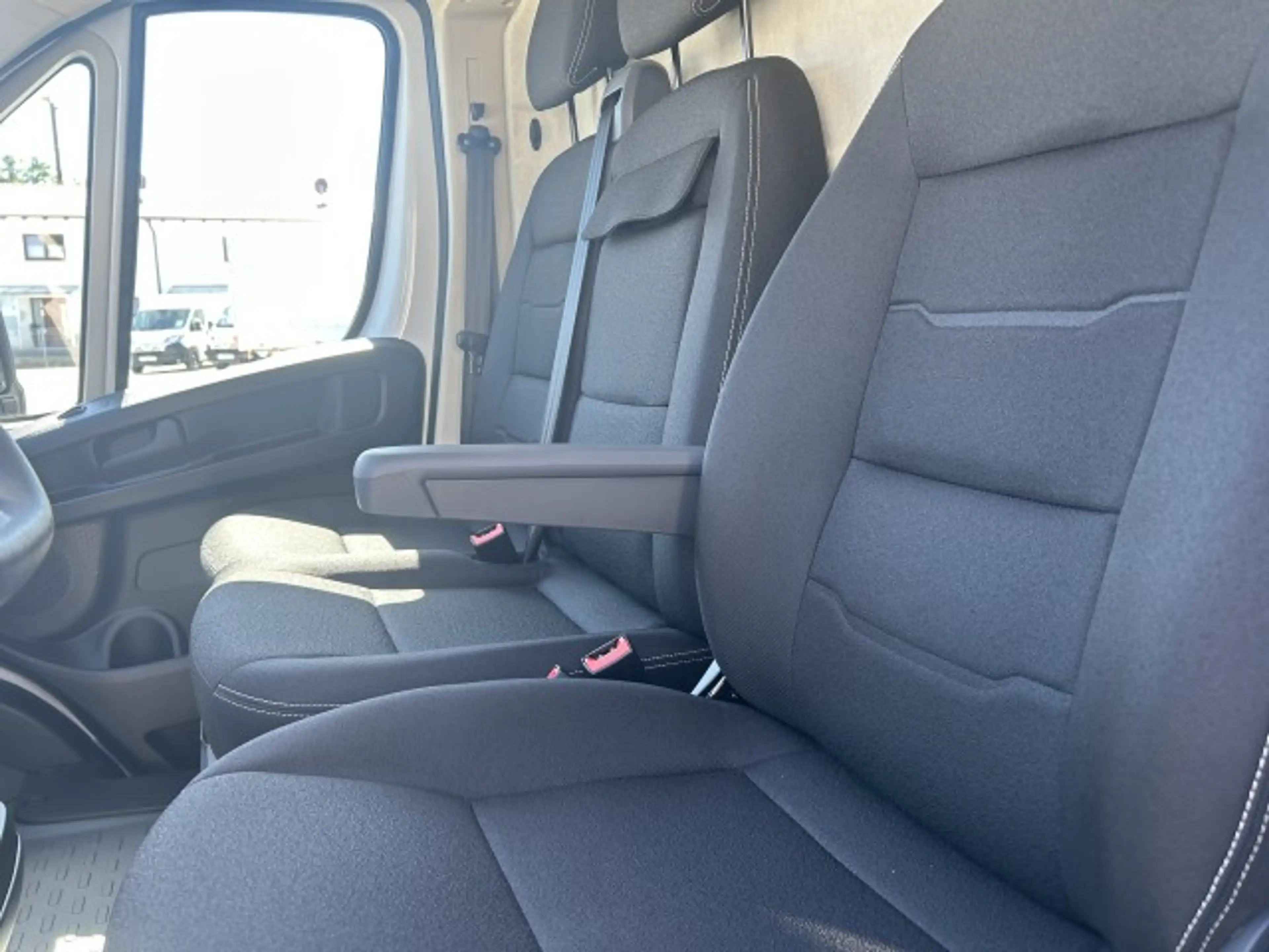 Fiat Ducato KASTENWAGEN MAXI 35 L3H2 140 MT — photo 21