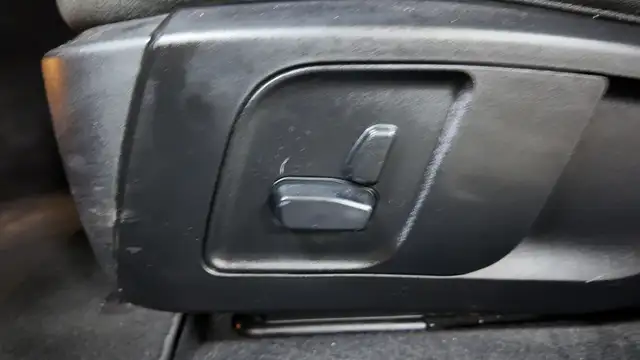 Maserati Levante view 22