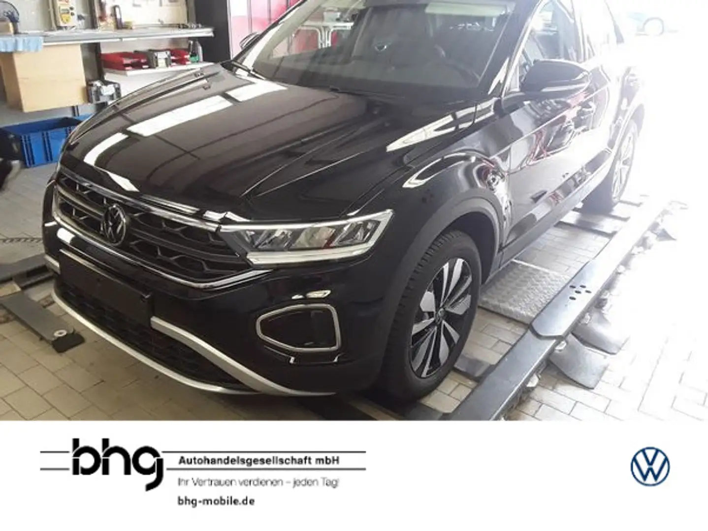 Volkswagen T-Roc 1.5 TSI Goal DSG SHZ ACC AHK LED Side-Ass. Noir - 1