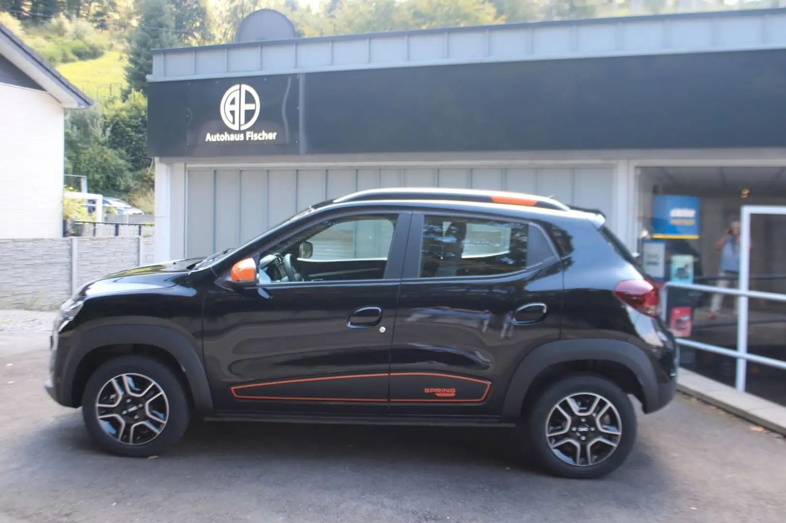 Dacia Spring Electric Essential - 2