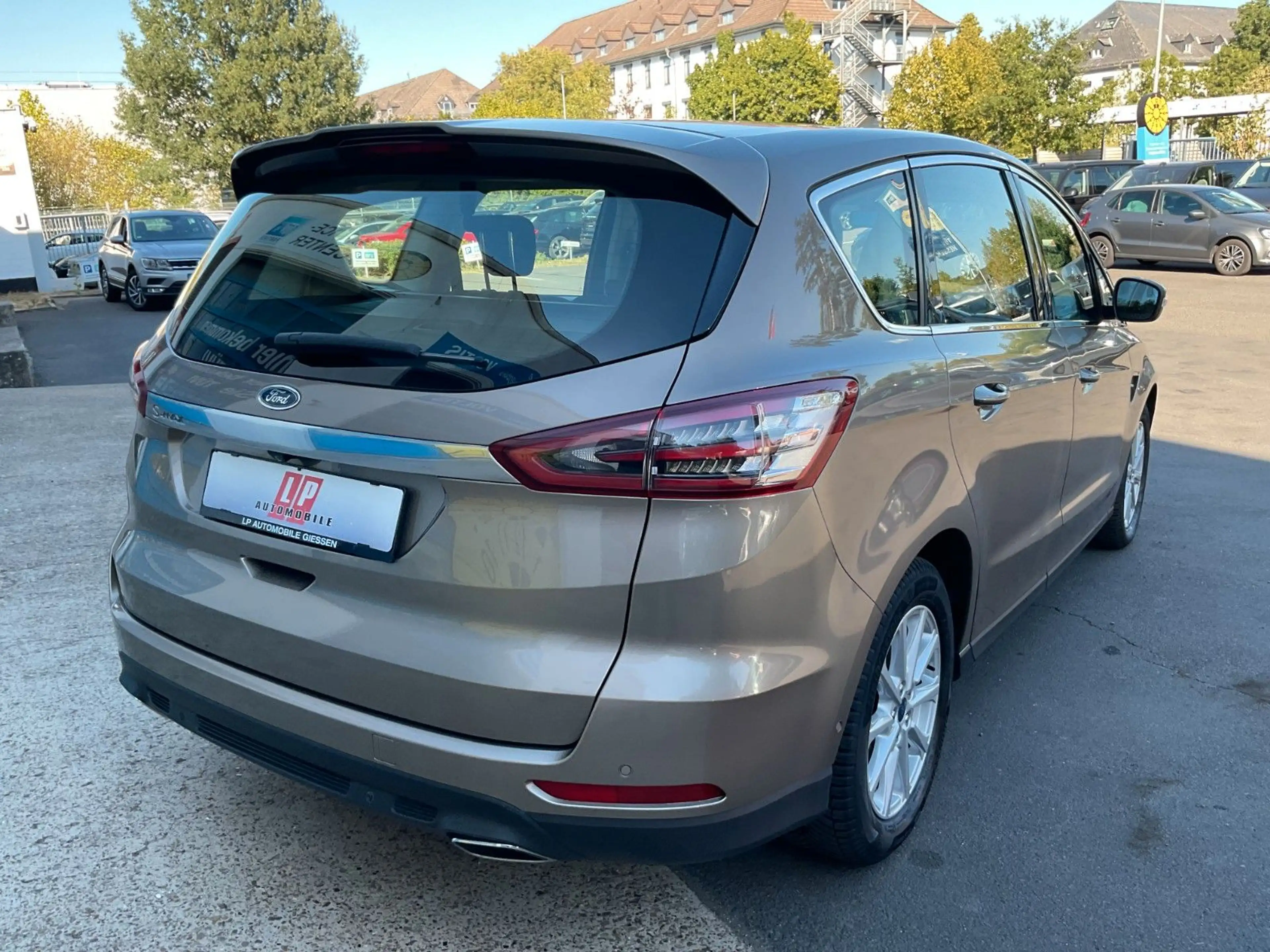 Ford S-Max 2.0 D Titanium Kamera Navi SHZ 1.Hand — photo 5