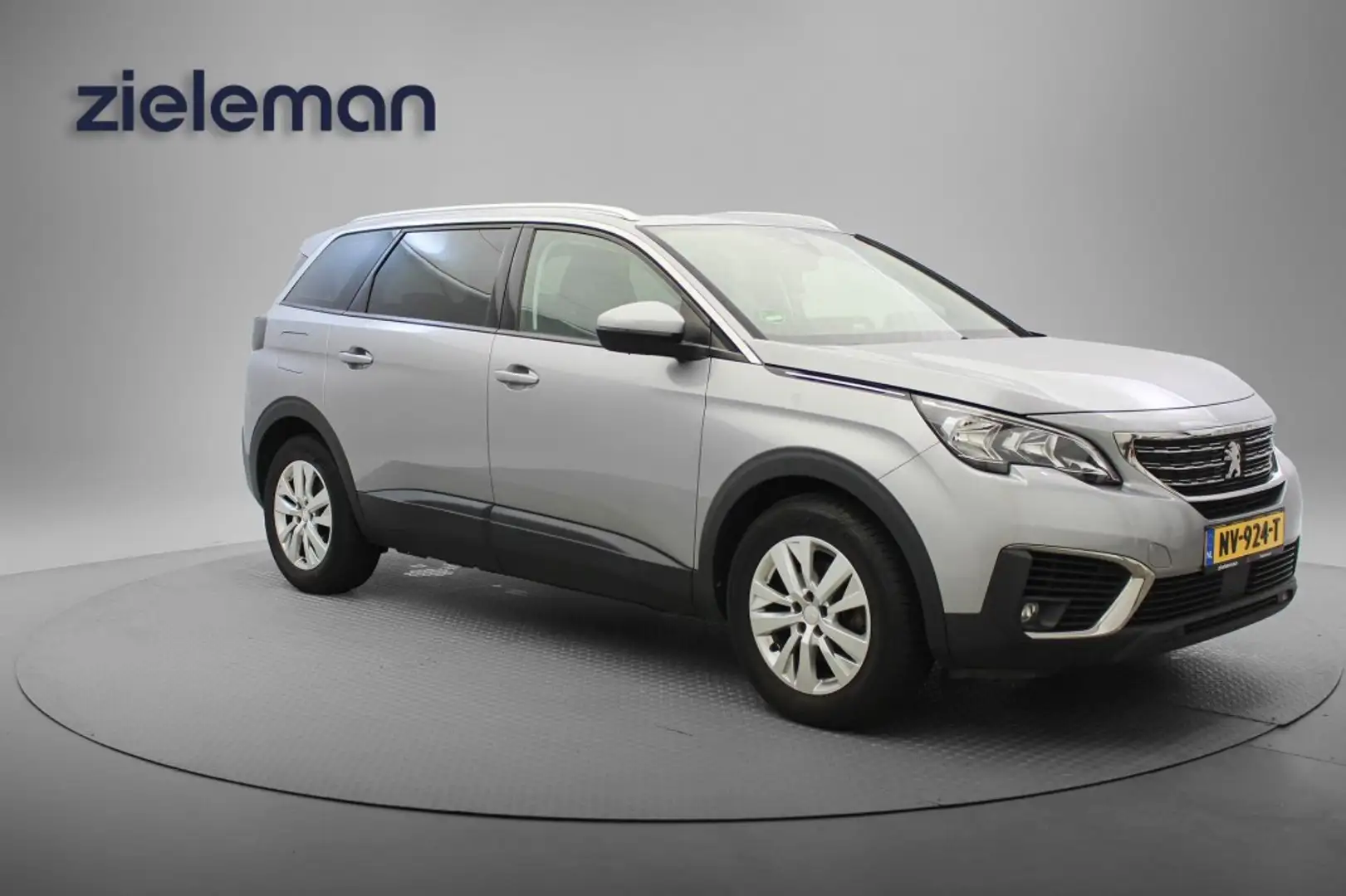 Peugeot 5008 1.2 PureTech Executive 7 Persoons - Digitaal Cockp Gris - 2