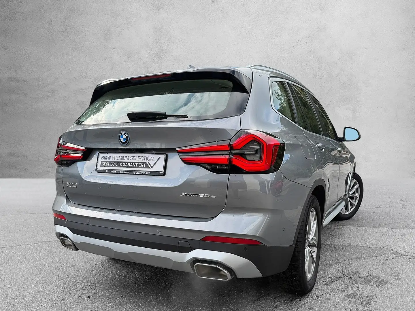 BMW X3 xDrive30e Grau - 2