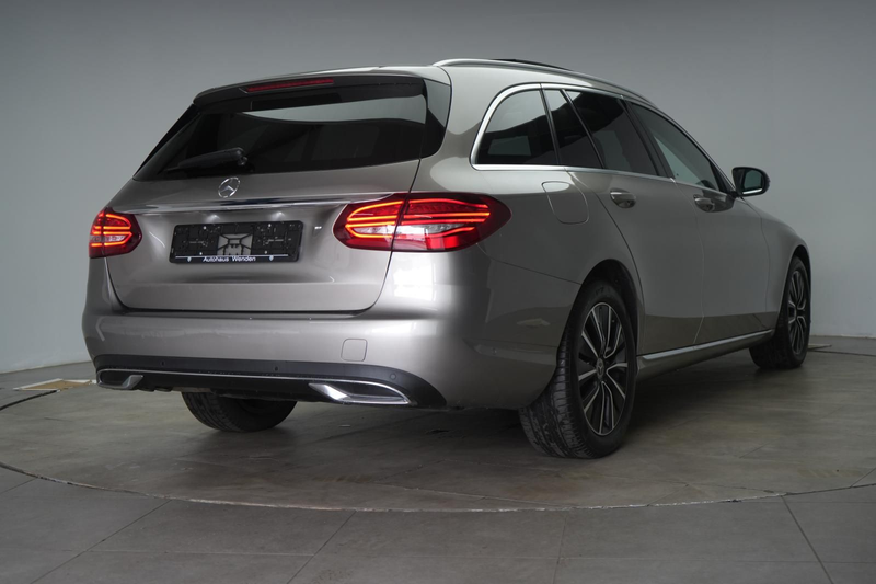 Mercedes-Benz C 300 d T 9G-Tronic Exclusive Pano/AHK/Kamera(Hu — photo 4