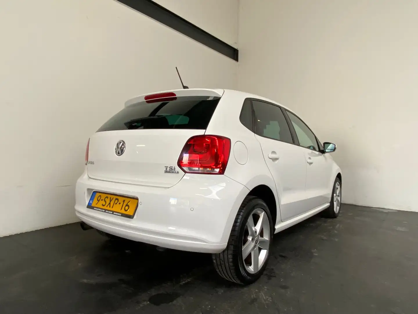 Volkswagen Polo 1.2 TSI BlueMotion Highline Fehér - 2
