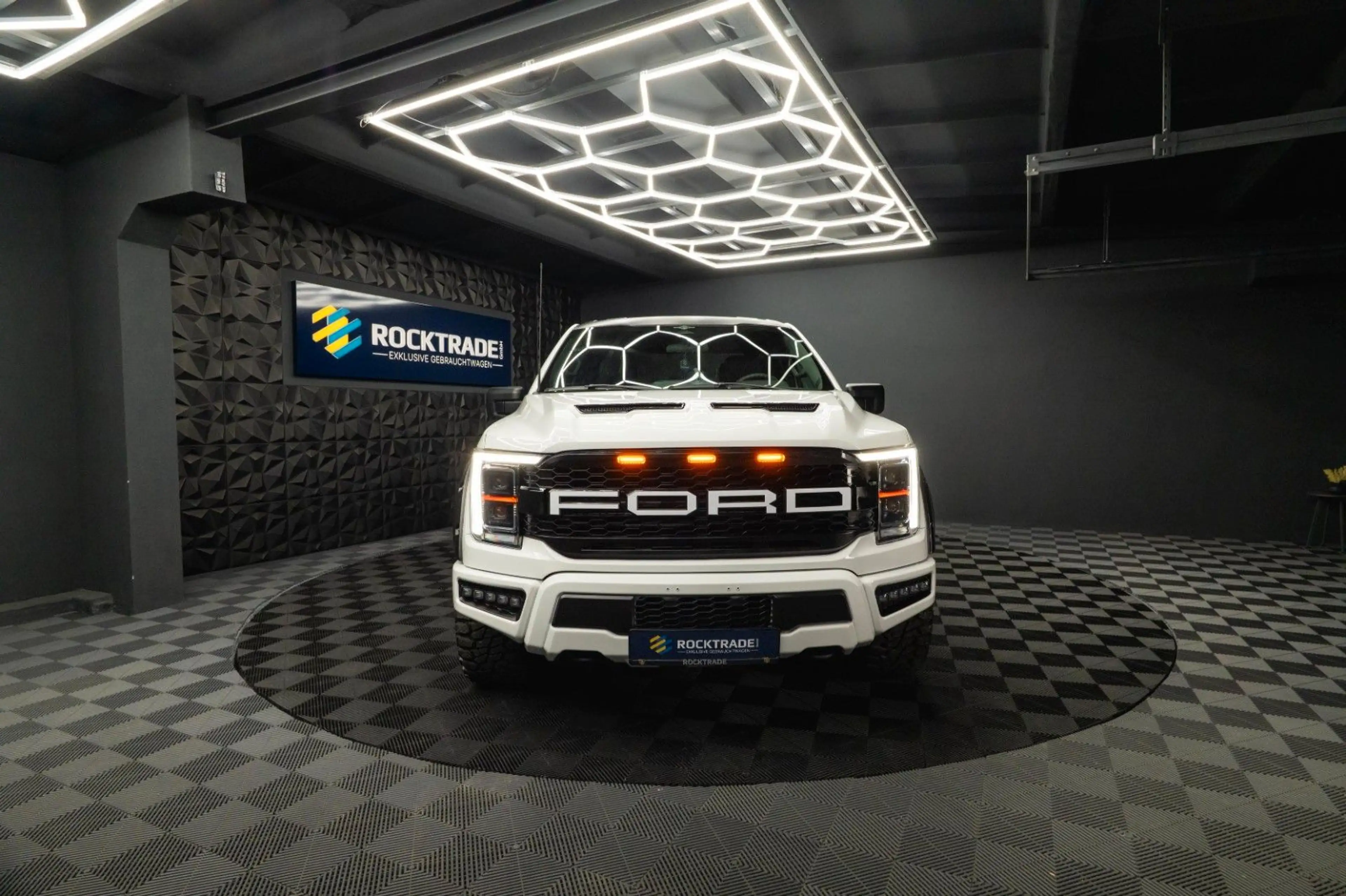 Ford F 150 F150 5.0L V8 4x4 Offroad SuperCrew RAPTOR 19%