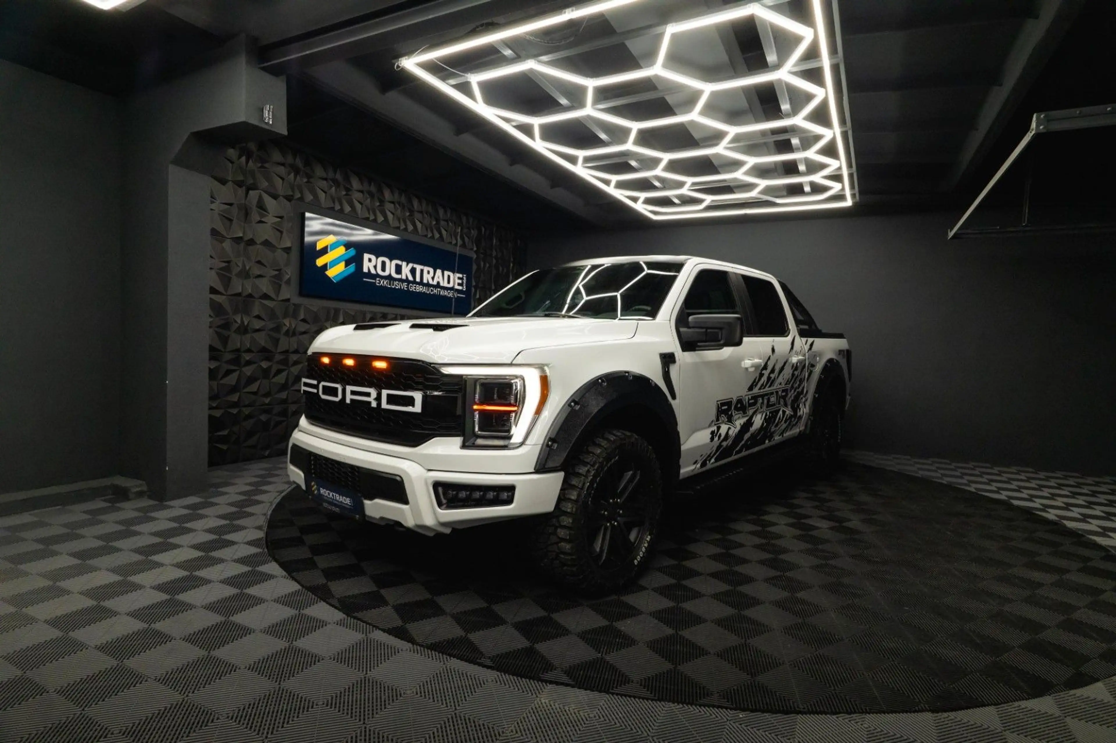 Ford F 150 F150 5.0L V8 4x4 Offroad SuperCrew RAPTOR 19% — photo 2