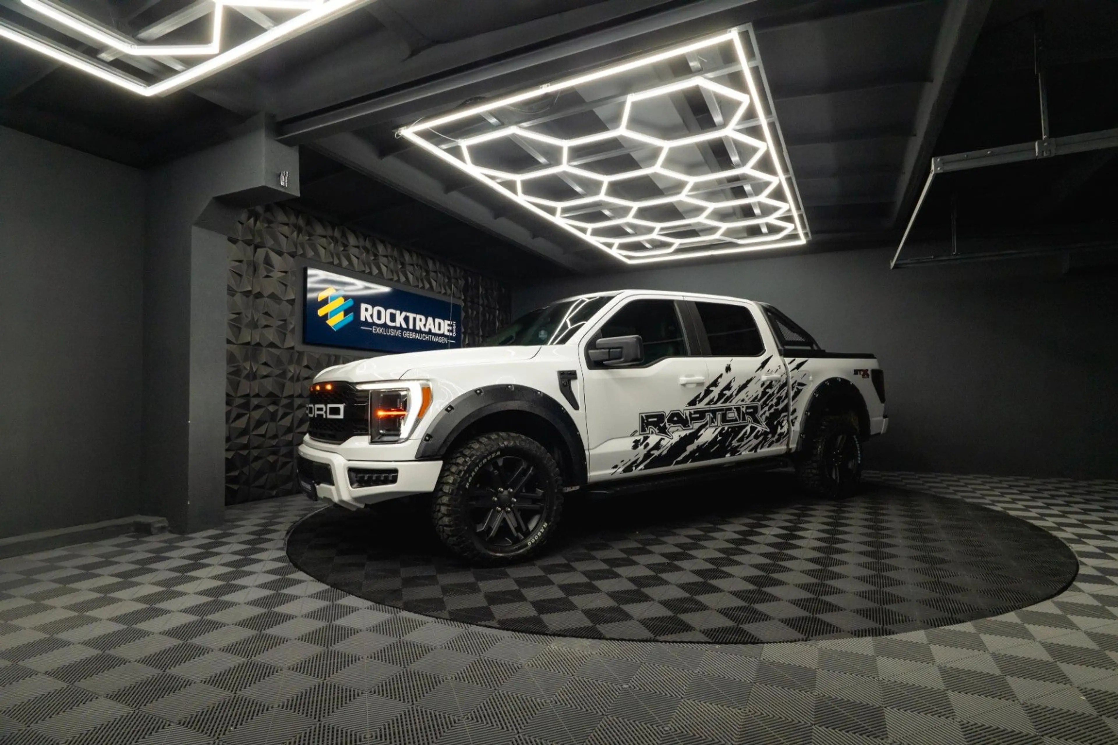 Ford F 150 F150 5.0L V8 4x4 Offroad SuperCrew RAPTOR 19% — photo 3