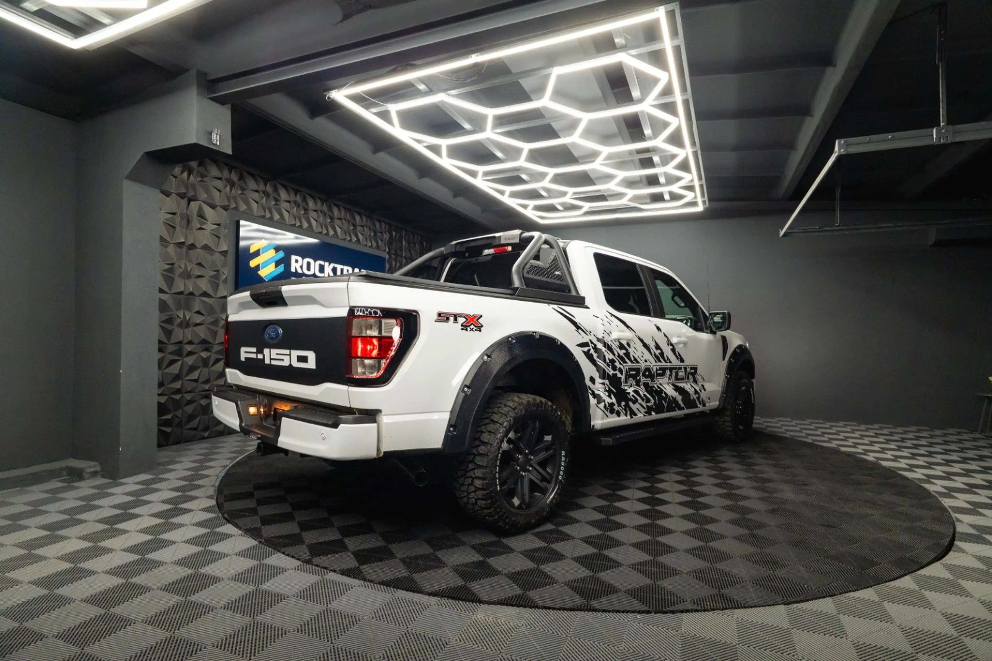 Ford F 150 F150 5.0L V8 4x4 Offroad SuperCrew RAPTOR 19% — photo 14