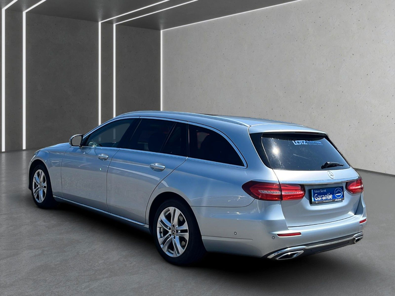 Mercedes-Benz E 220 E T-Modell E 220 d Wagen Nr. 020 — photo 4