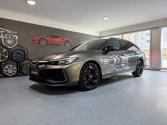 Volkswagen Passat Kombi 2.0 TDI  R-Line 4motion DSG *HEAD-UP*AHK*... Ansicht 1