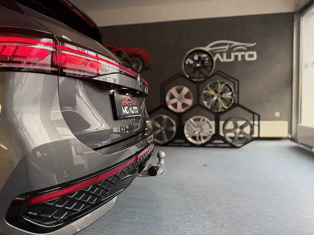 Volkswagen Passat Kombi 2.0 TDI  R-Line 4motion DSG *HEAD-UP*AHK*... Ansicht 6