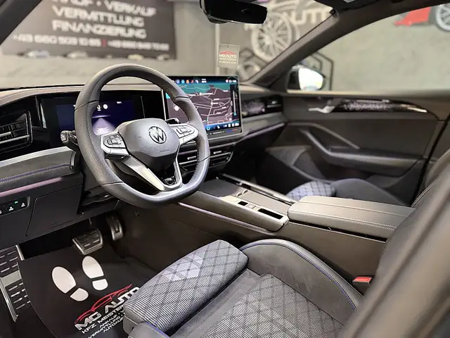 Volkswagen Passat Kombi 2.0 TDI  R-Line 4motion DSG *HEAD-UP*AHK*... Ansicht 15