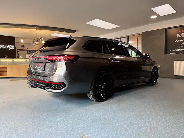 Volkswagen Passat Kombi 2.0 TDI  R-Line 4motion DSG *HEAD-UP*AHK*... Ansicht 8