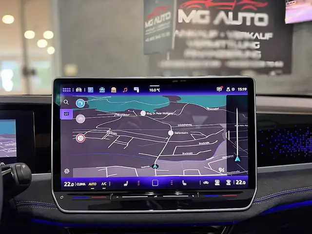 Volkswagen Passat Kombi 2.0 TDI  R-Line 4motion DSG *HEAD-UP*AHK*... Ansicht 24