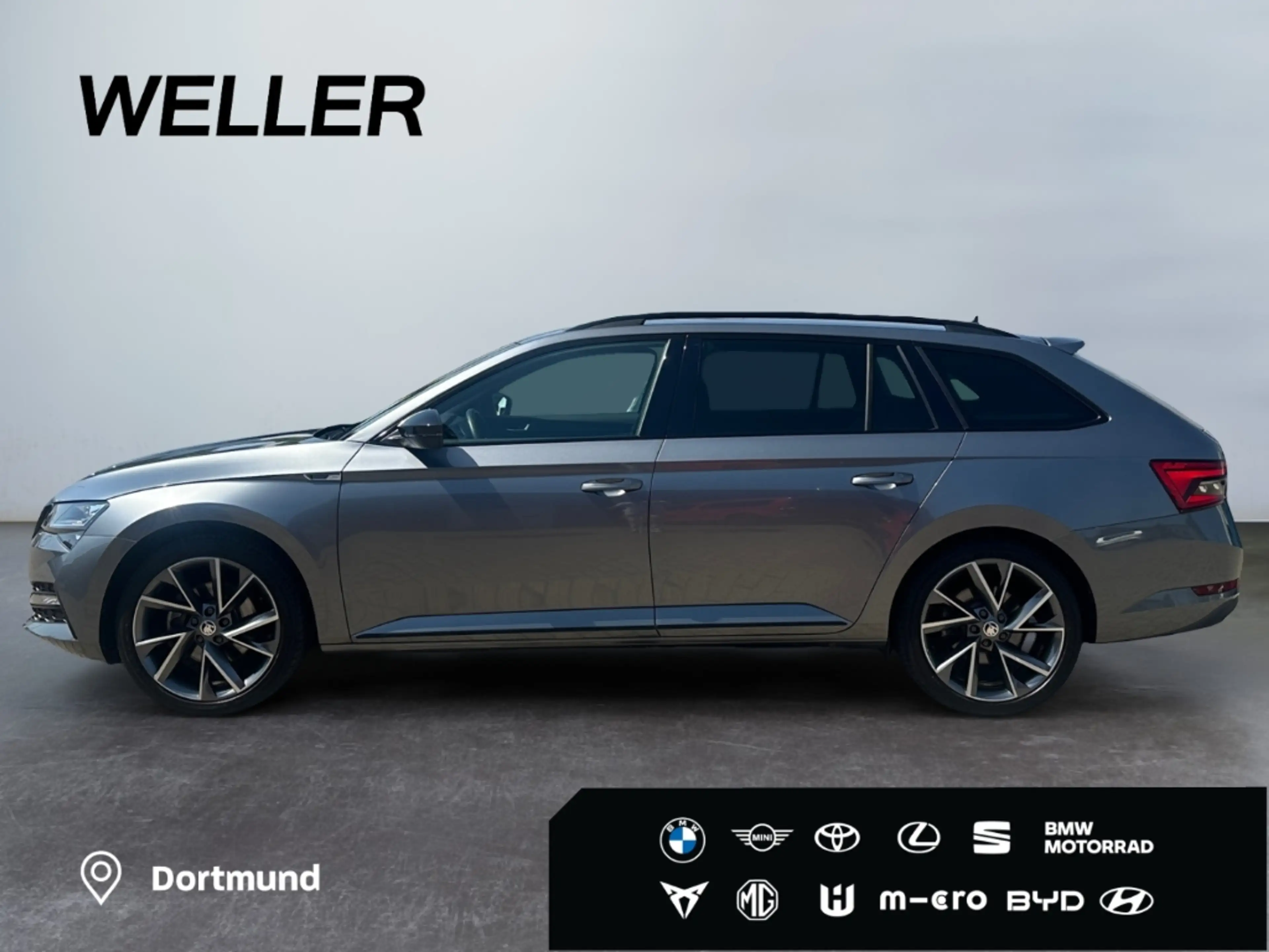 Skoda Superb Combi 2.0 TDI DSG Sportline *Matrix*ACC*AHK* — photo 5