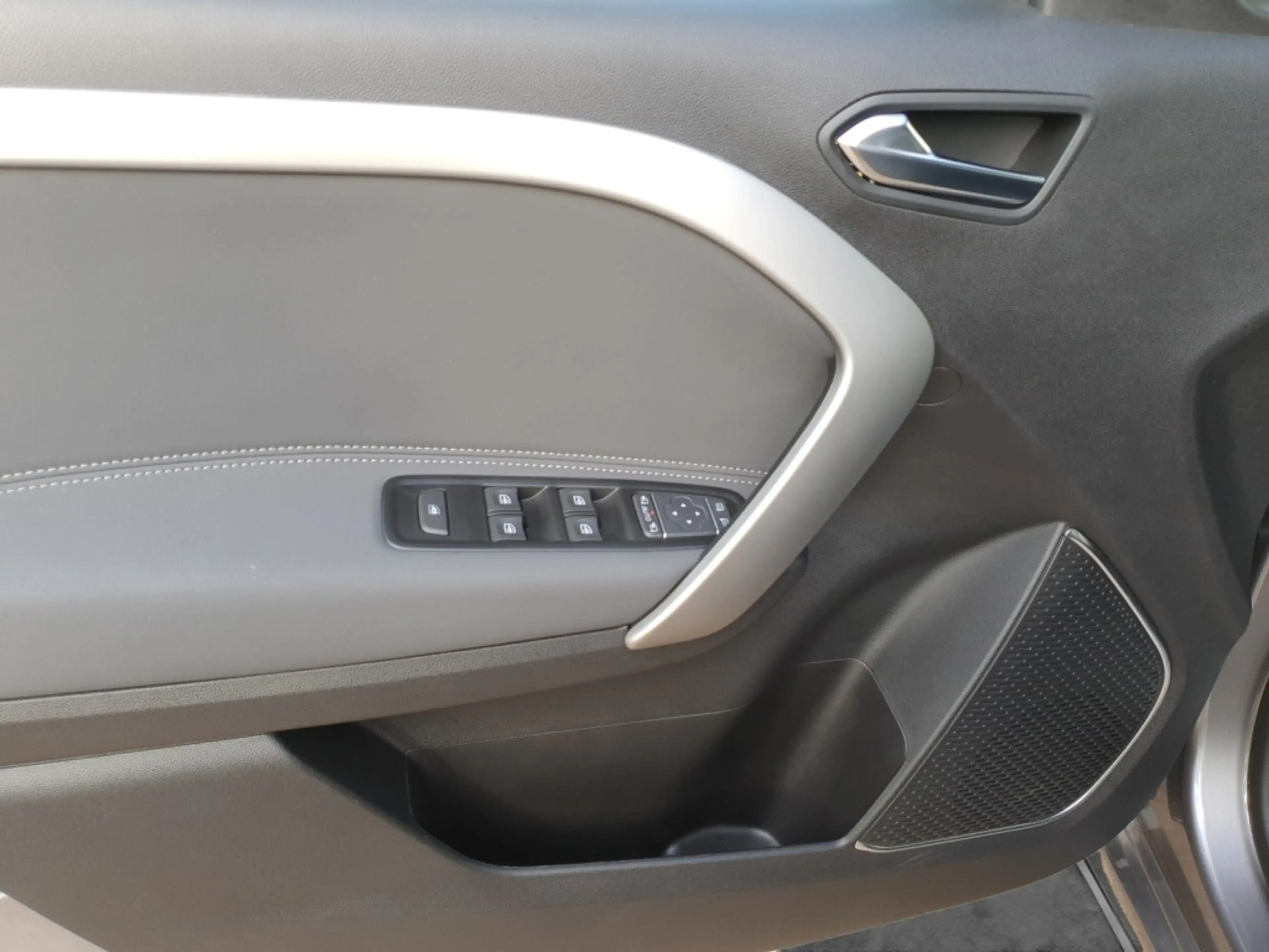 Mercedes-Benz T-Class T 180 PROGRESSIVE Lang 7-Sitzer*AHK*LED*Navi — photo 9