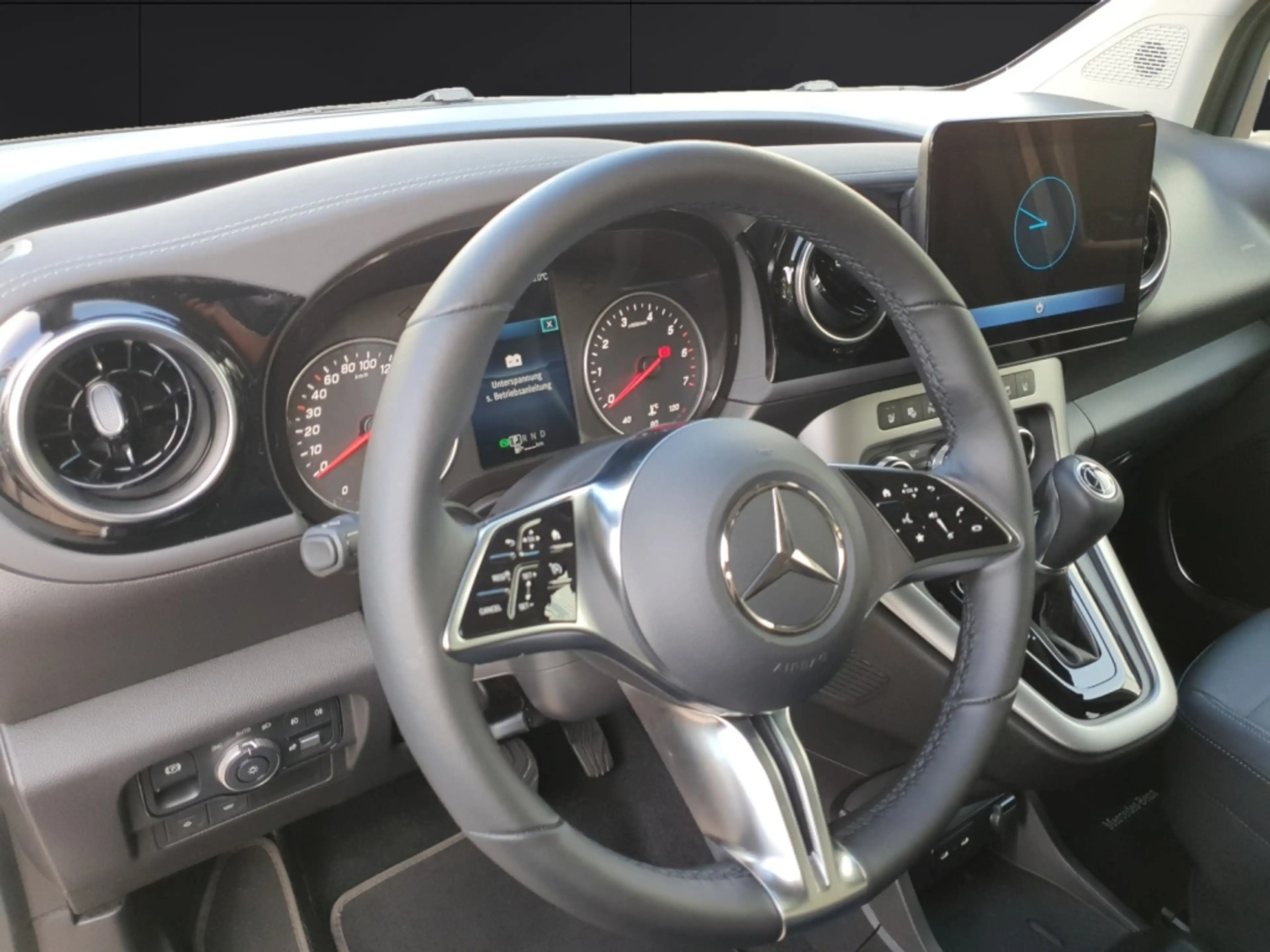 Mercedes-Benz T-Class T 180 PROGRESSIVE Lang 7-Sitzer*AHK*LED*Navi — photo 7