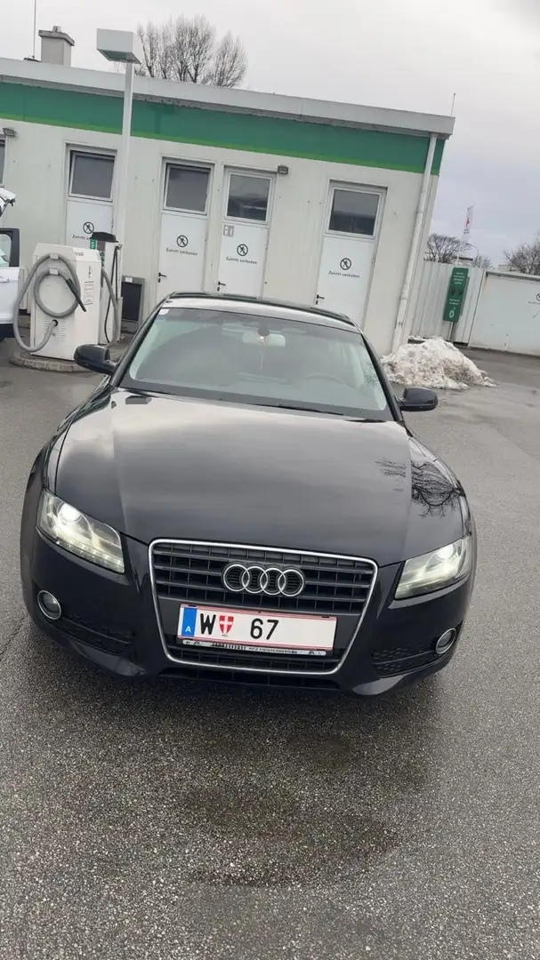 Audi A5 Sportback 2,0 Limousine Schwarz - 1