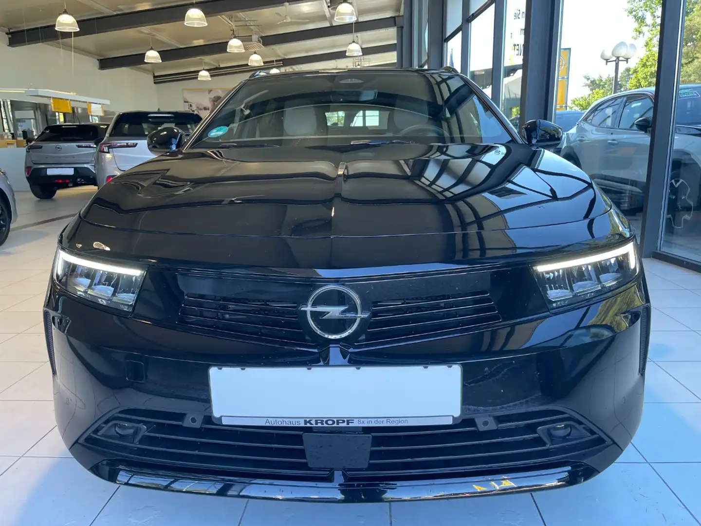 Opel Astra L Sports Tourer 1.5 D Enjoy LED+KlimaA+LM Schwarz - 2