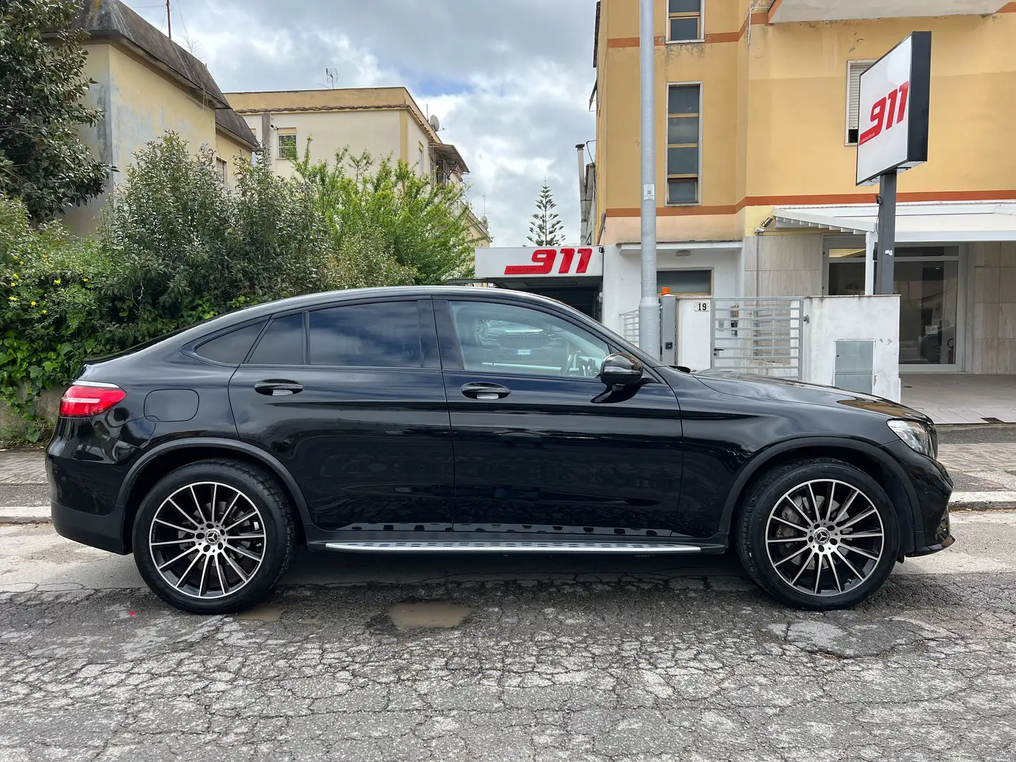 Mercedes-Benz GLC 250 d Coupe Premium 4matic AMG Pelle Tagliandata telec Negro - 1