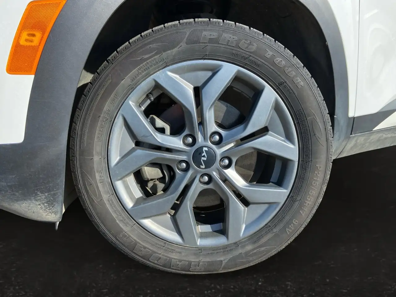 Kia Seltos снимка Kia Seltos