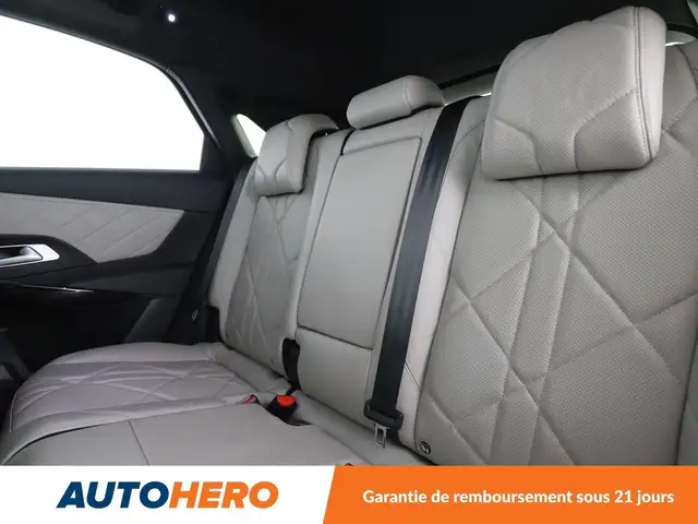 DS Automobiles DS 7 Crossback view 14
