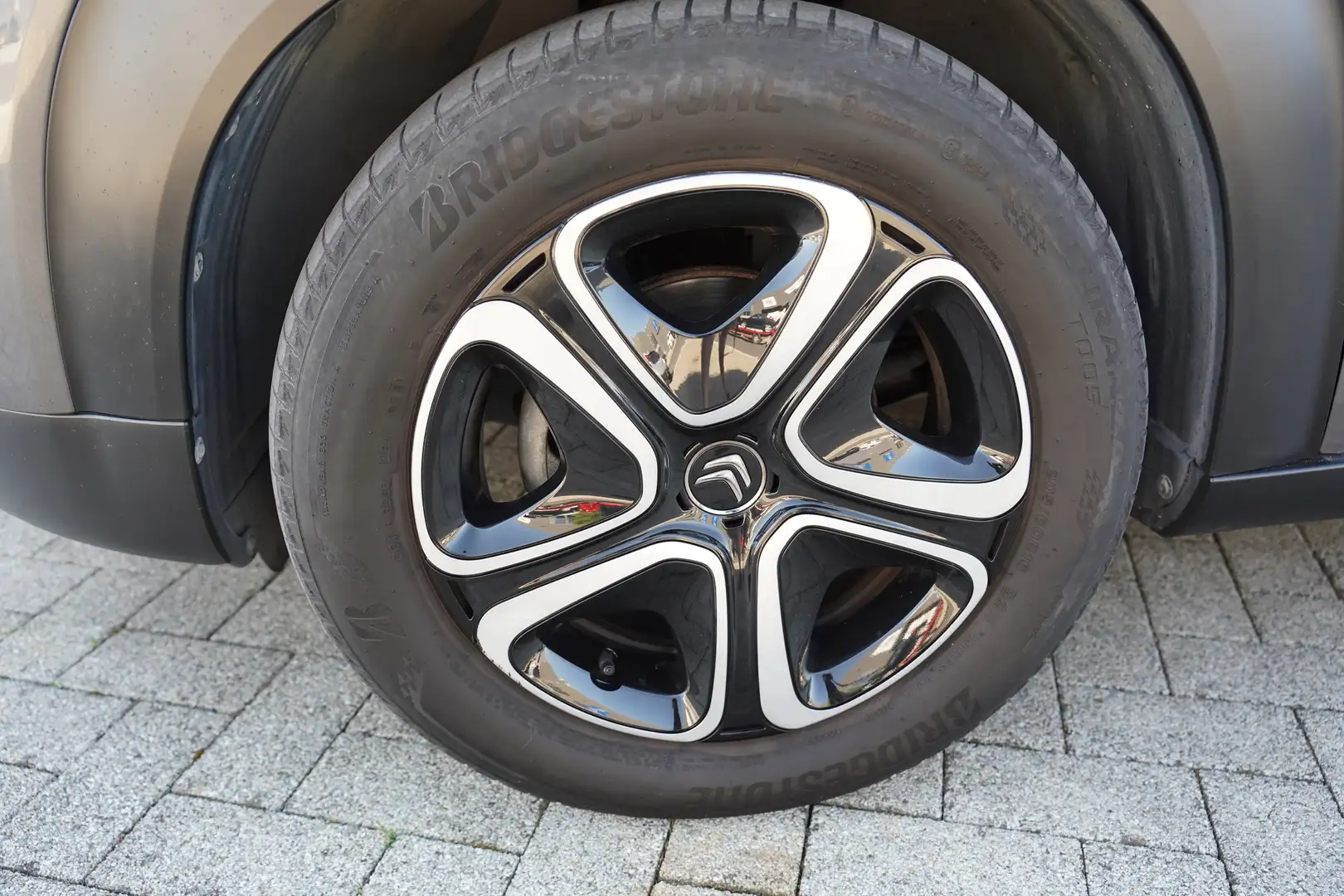 Citroen C3 Aircross C3 Aircross 1.5 BlueHDi *CARPLAY / CRUISE / PDC A* Gris - 2