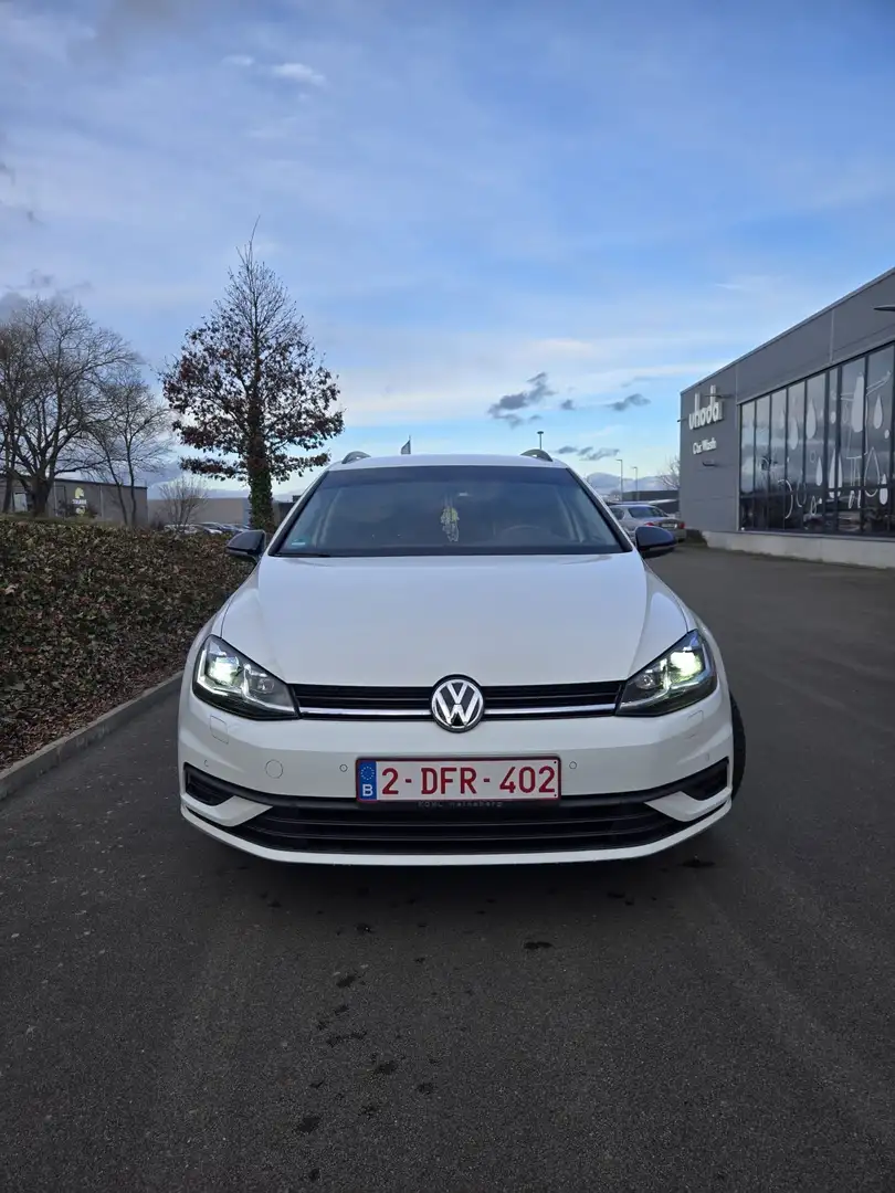 Volkswagen Golf Variant VII Facelift GPS sieges chauffants LED clim 2Zones Wit - 2